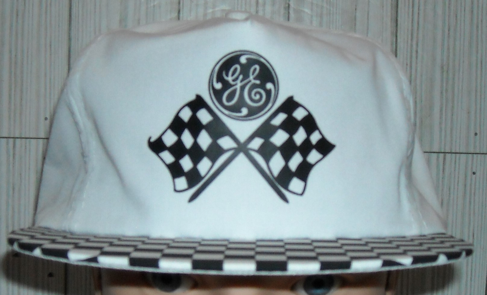 NEW WITHOUT TAGS GE GENERAL ELECTRIC RACE CAR FLAG NASCAR SNAPBACK HAT CAP ADULT