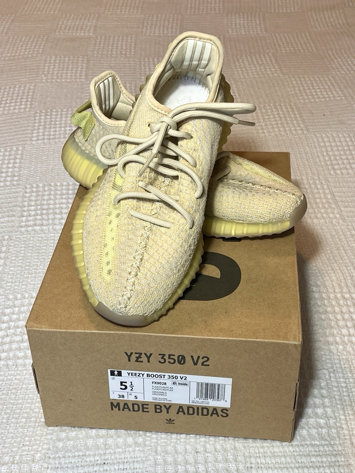 Yeezy Boost 350 V2 Adidas Lace Mens FLAX Sneakers Casual Shoes FX9028 VERY Good