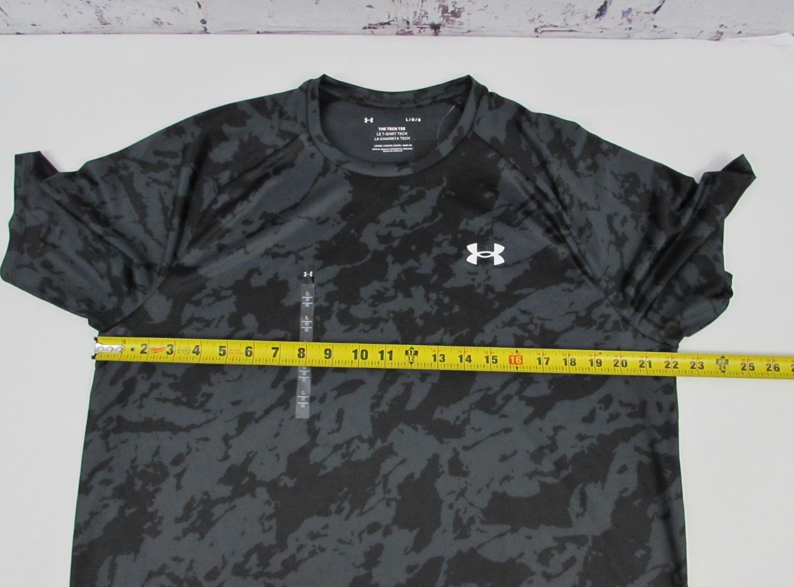 Under Armour Tech 2.0 Camo Print Short Sleeve Men’s Tee Size Large Loose NWT.