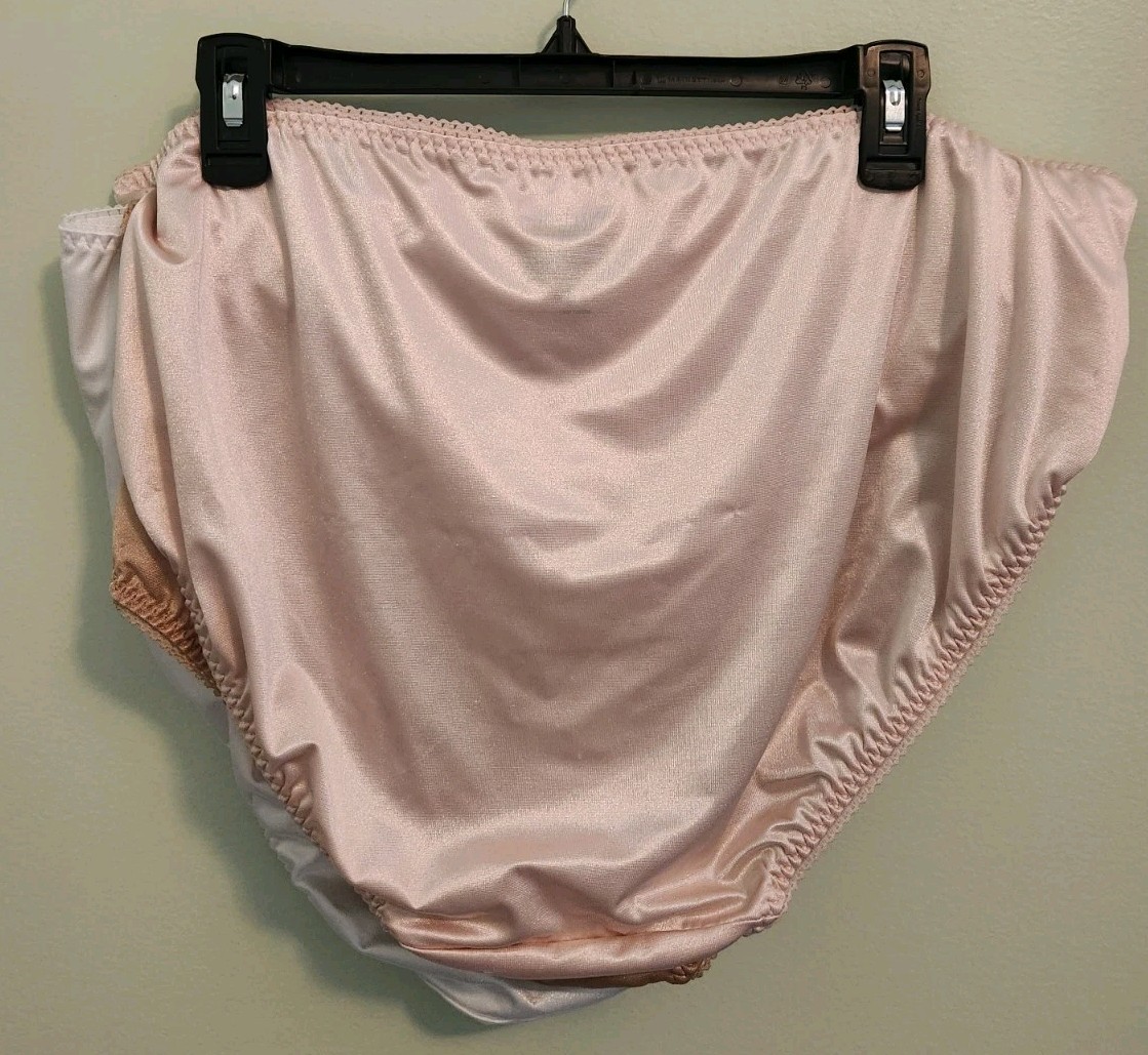 Vanity Fair Women’s 5XL (12) Light Control Undershapers HI-CUT Briefs Panties