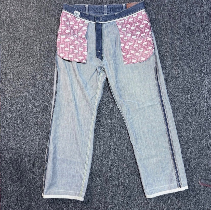 Vintage Levi’s 569 Loose Straight Jeans W38 L32 Blue Denim Cargo Pockets