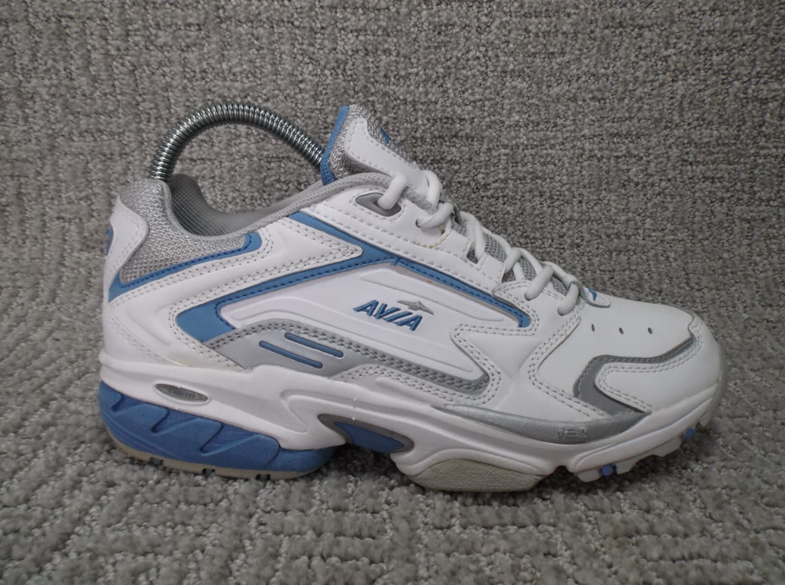 Avia Womens Running Shoes A110M White Blue Low Top Textured Leather Lace Up SZ 8