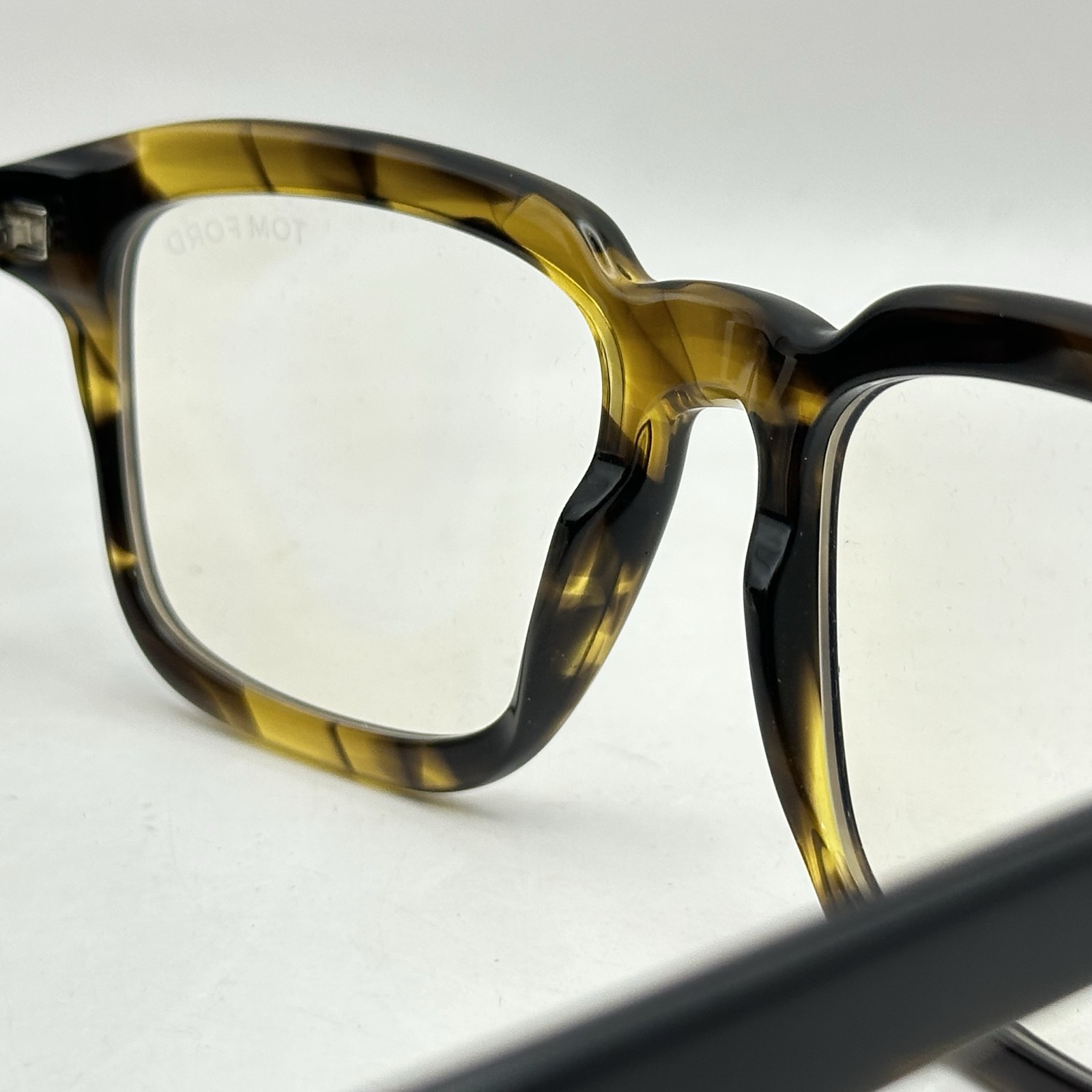 Tom Ford Unisex Square Full Rim Blue Light Blocking Glasses TF6032-B Havana