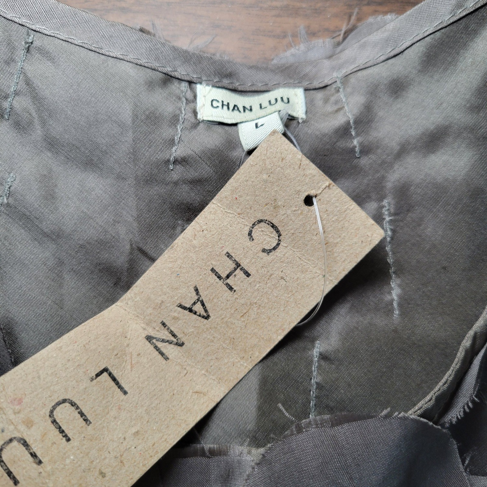 Chan Luu Gray Silk Petal Applique Short Sleeve Top Large NWT 3D Textured Blouse