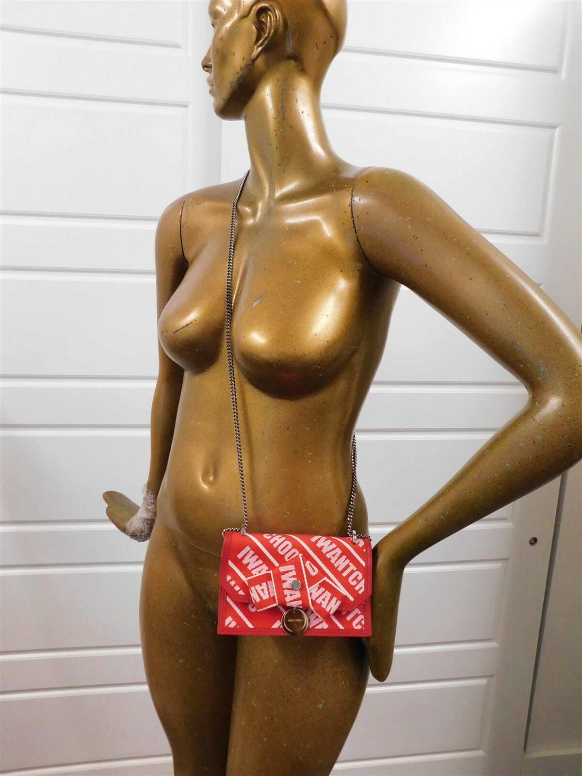 New Jimmy Choo Finley Red logo Chain Shoulder Crossbody Bag Italy