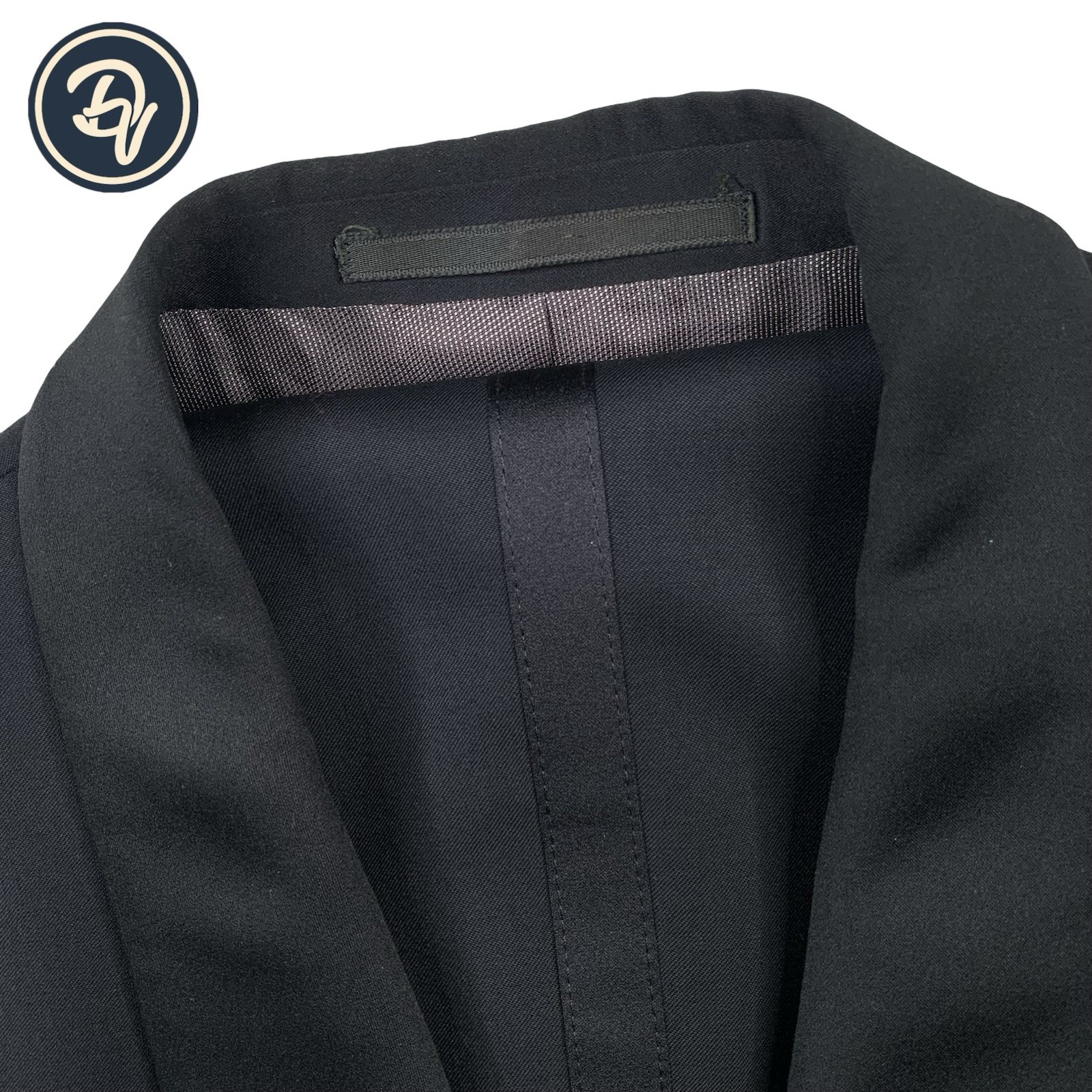 1990’s 40 R HUGO BOSS X Loro Piana Black Shawl Wool Dinner Tuxedo Made Germany