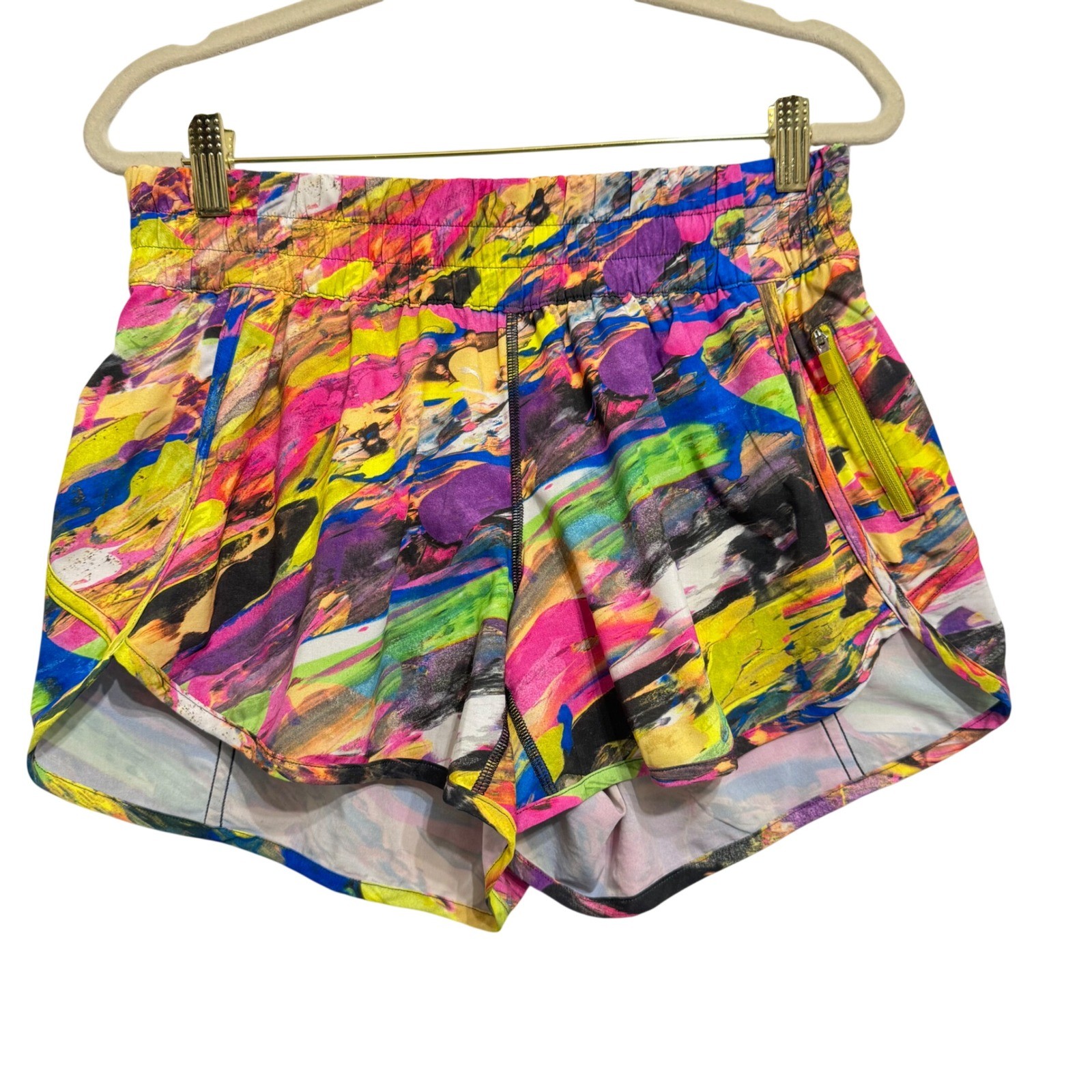 Lululemon Tracker Short V 4 Catalyst Multi Womens 8 Multi Color Excellent 4 Inch