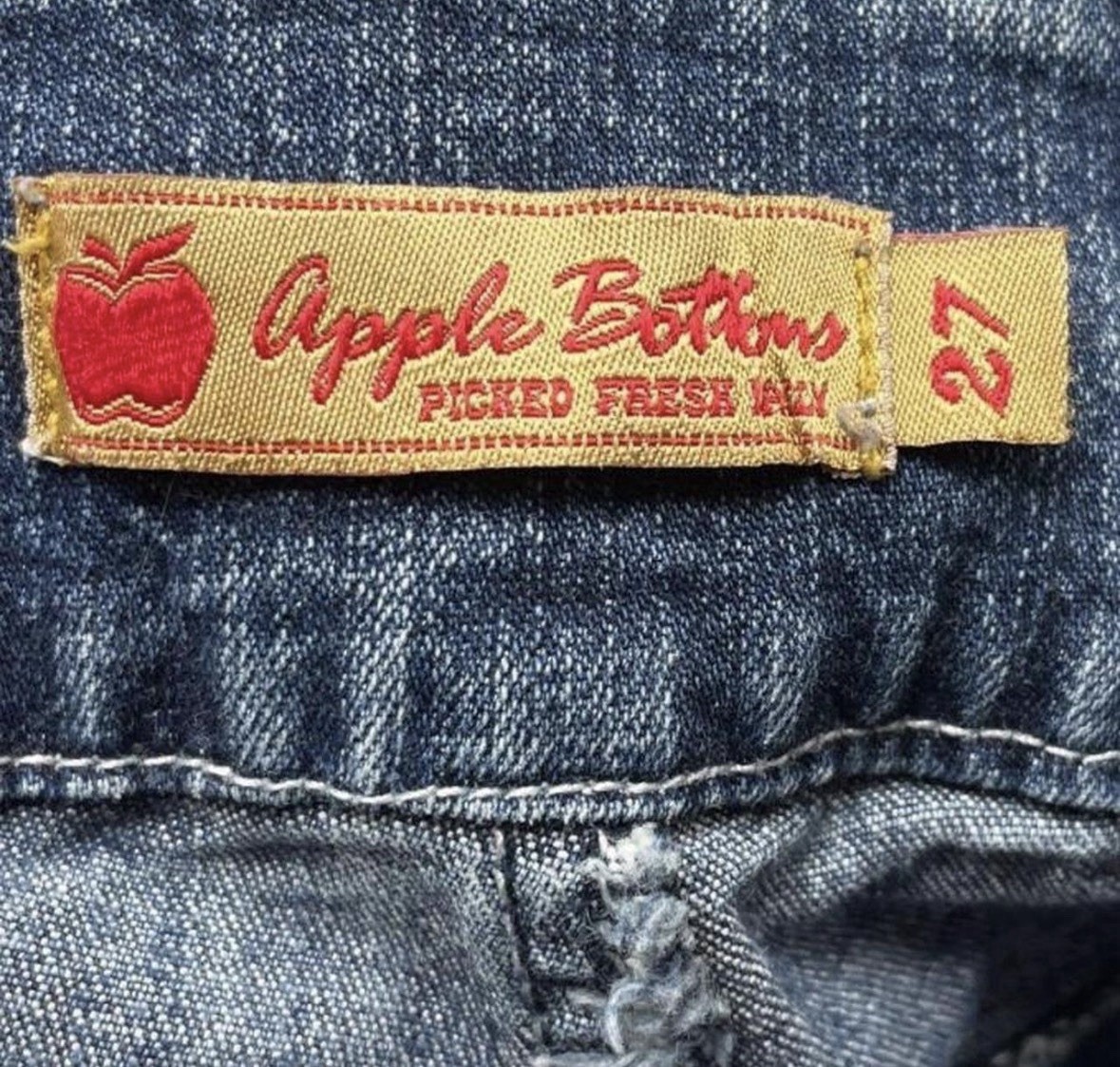 Y2K Apple Bottoms Women’s Bootcut Blue Denim Jeans Size 27