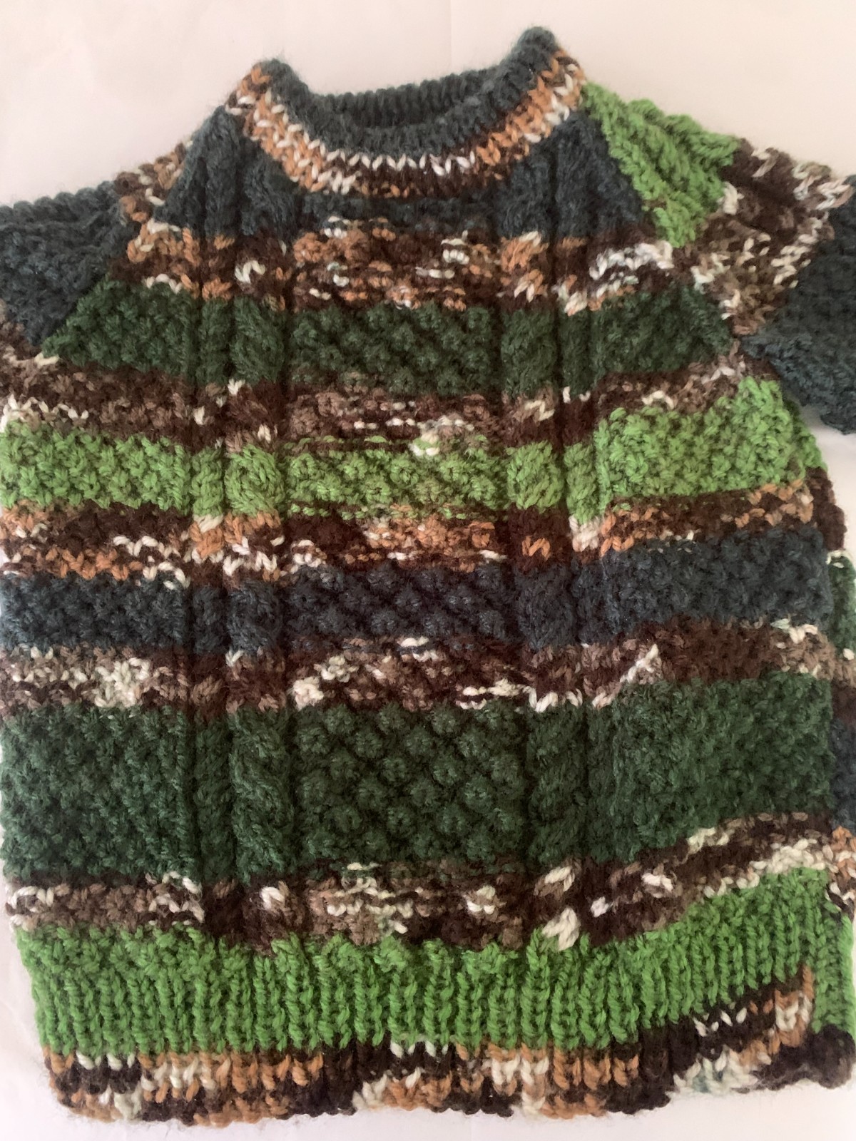 Hand knitted aran jumper 18/20 inch chest, dark green/brown 100% acrylic