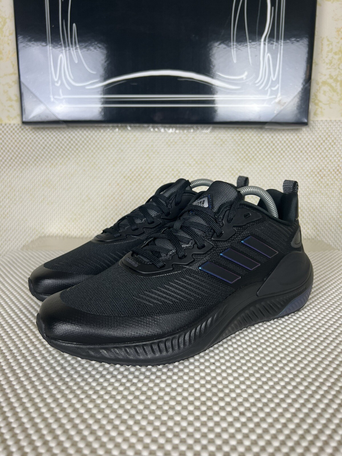 Adidas Alphamagma Guard Black Dark Marine GX1177 Men’s Size 8 / Women’s Size 9.5