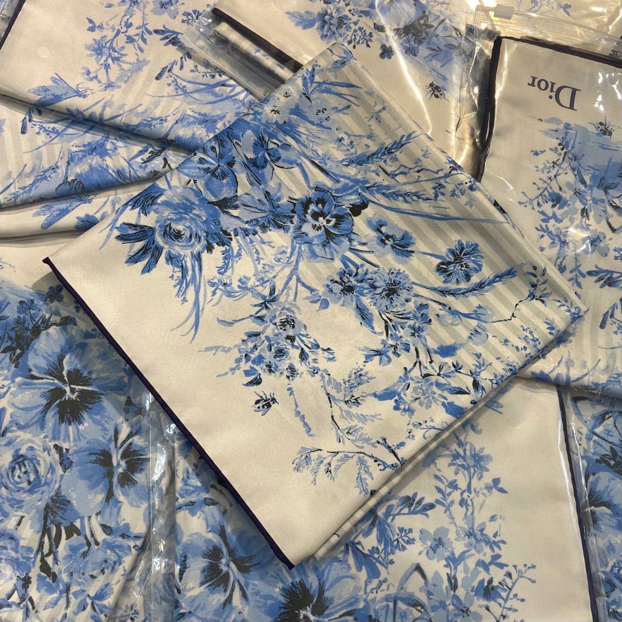 Dior 76×76 Square Silk Scarf Floral Pattern blue/grey color