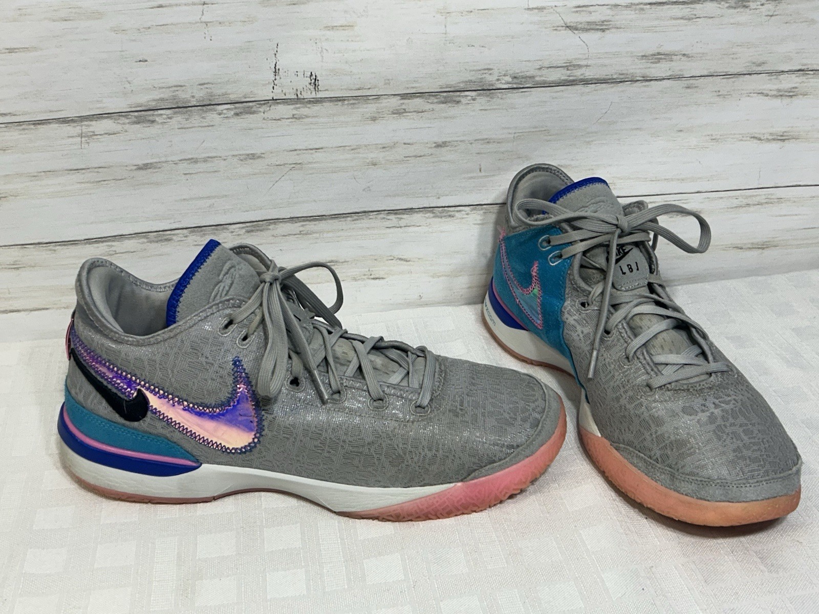 Nike Zoom LeBron NXXT Gen 1984 Men’s Size 14 Wolf Gray Pink Spell Dr8784-002