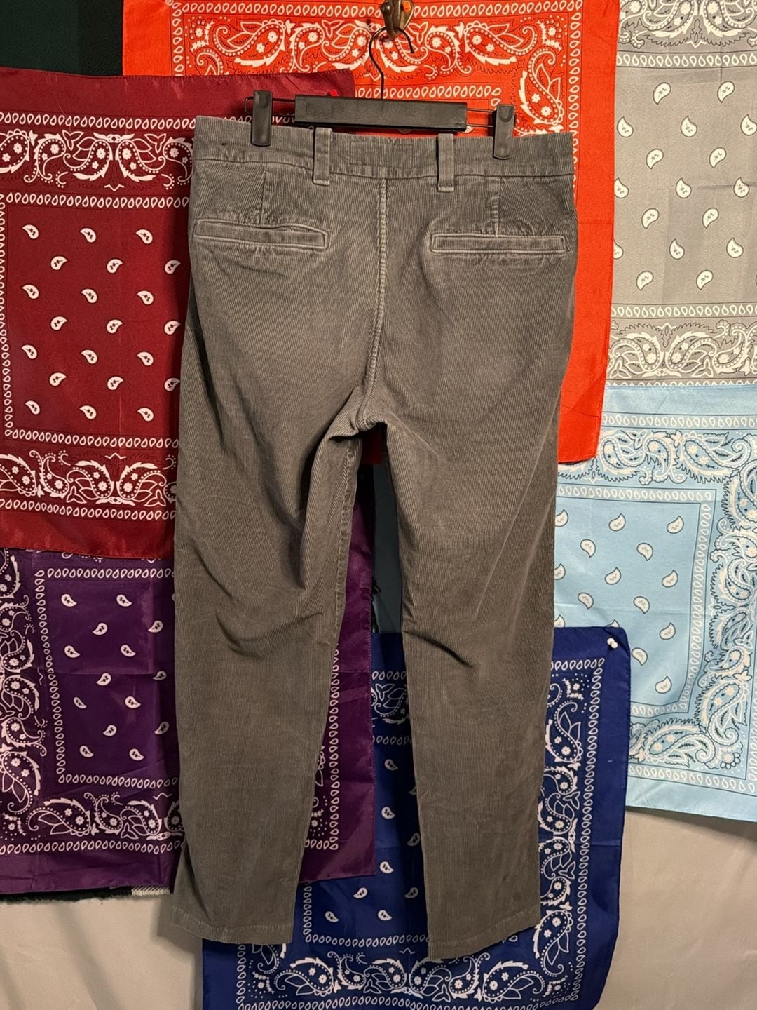 Abercrombie & Fitch 90’s Straight Stretch Corduroy Pants Size 31×30