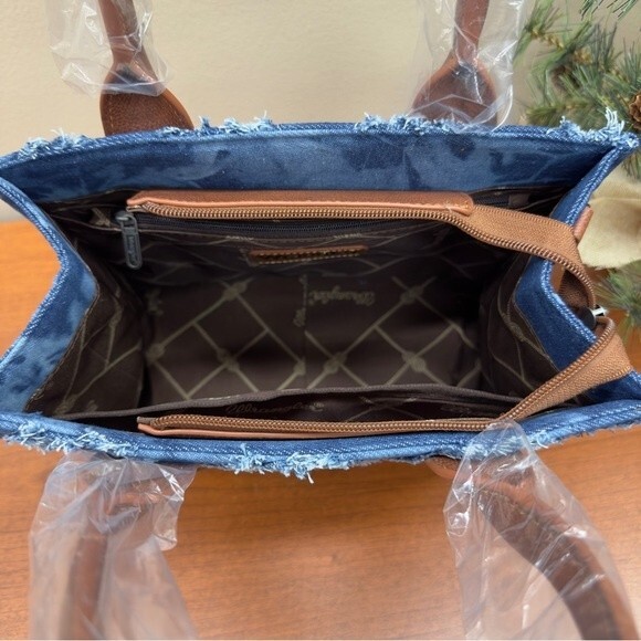 Wrangler Tote Denim Crossbody Purse Southwestern Cowgirl Guitar Strap NWT