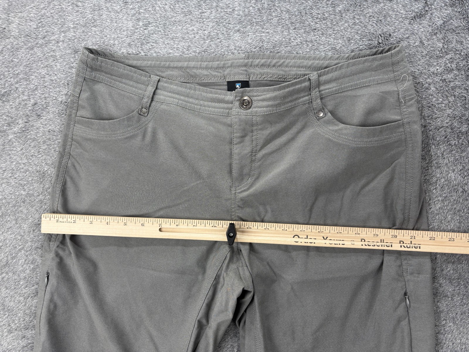 Kuhl Pants Womens 14 Gray Nylon Polyester Twill Capri Zip Pockets Outdoor Travel