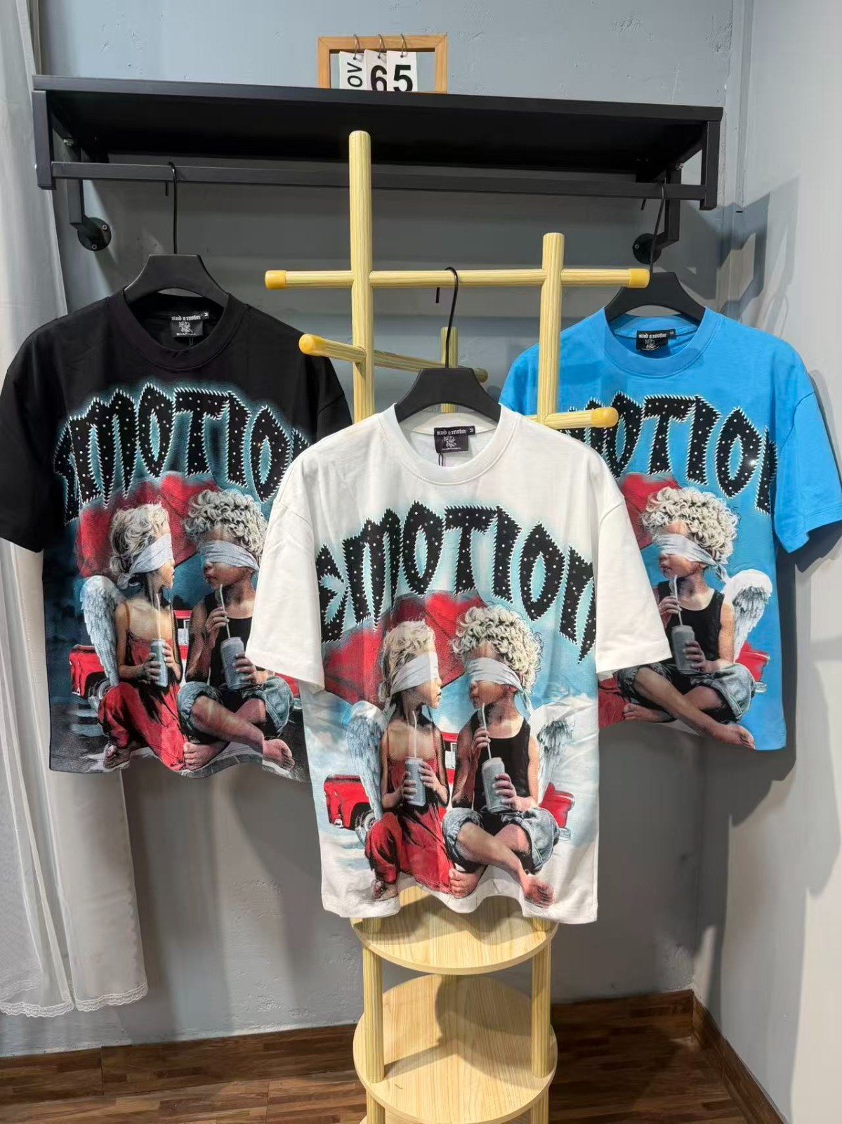 Mixed emotions tee shirt Black/White/Blue
