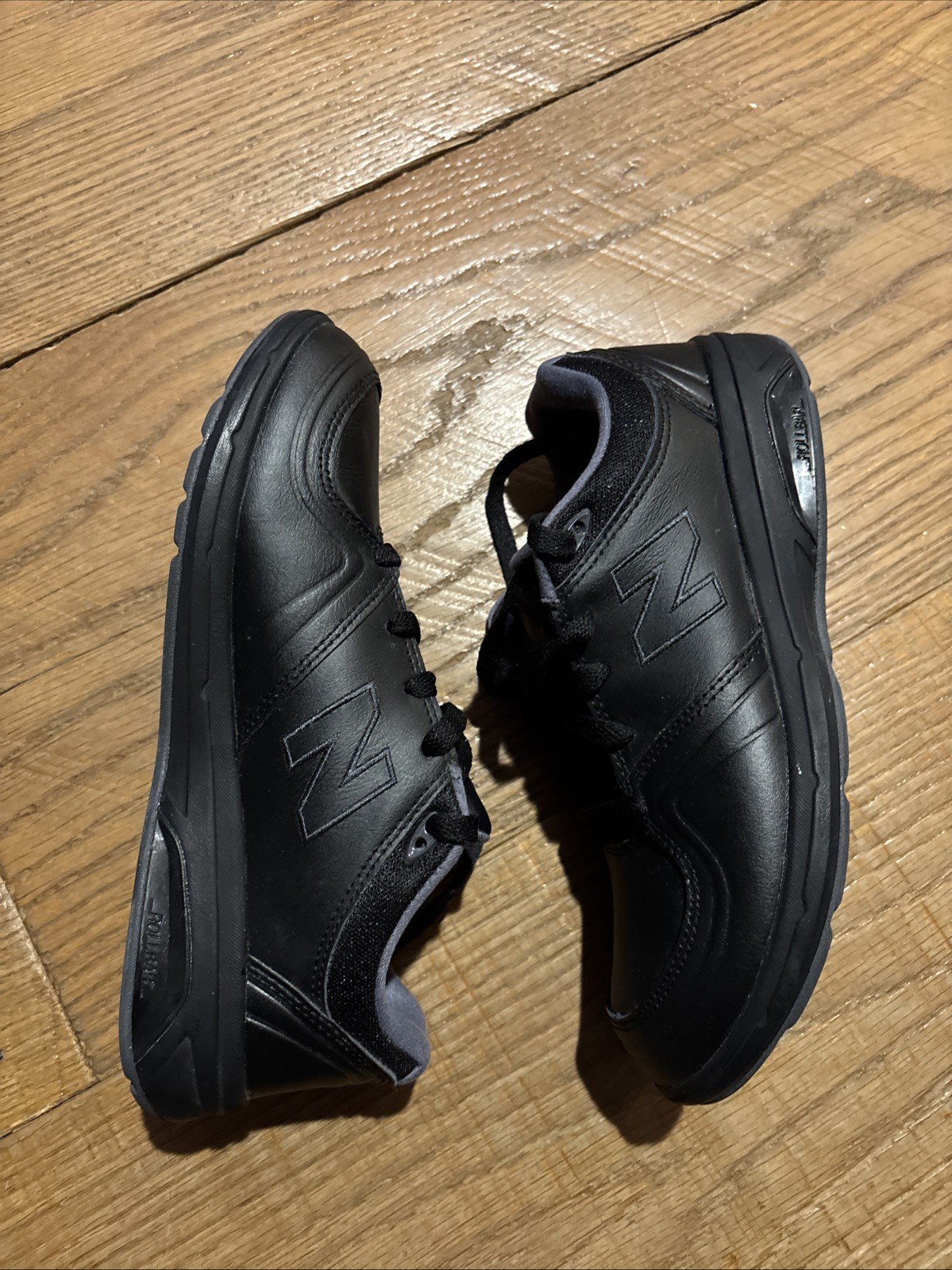 New Balance 813 Black Walking Shoes Size 8.5 Women, 7 Men WW813BK Classic EUC