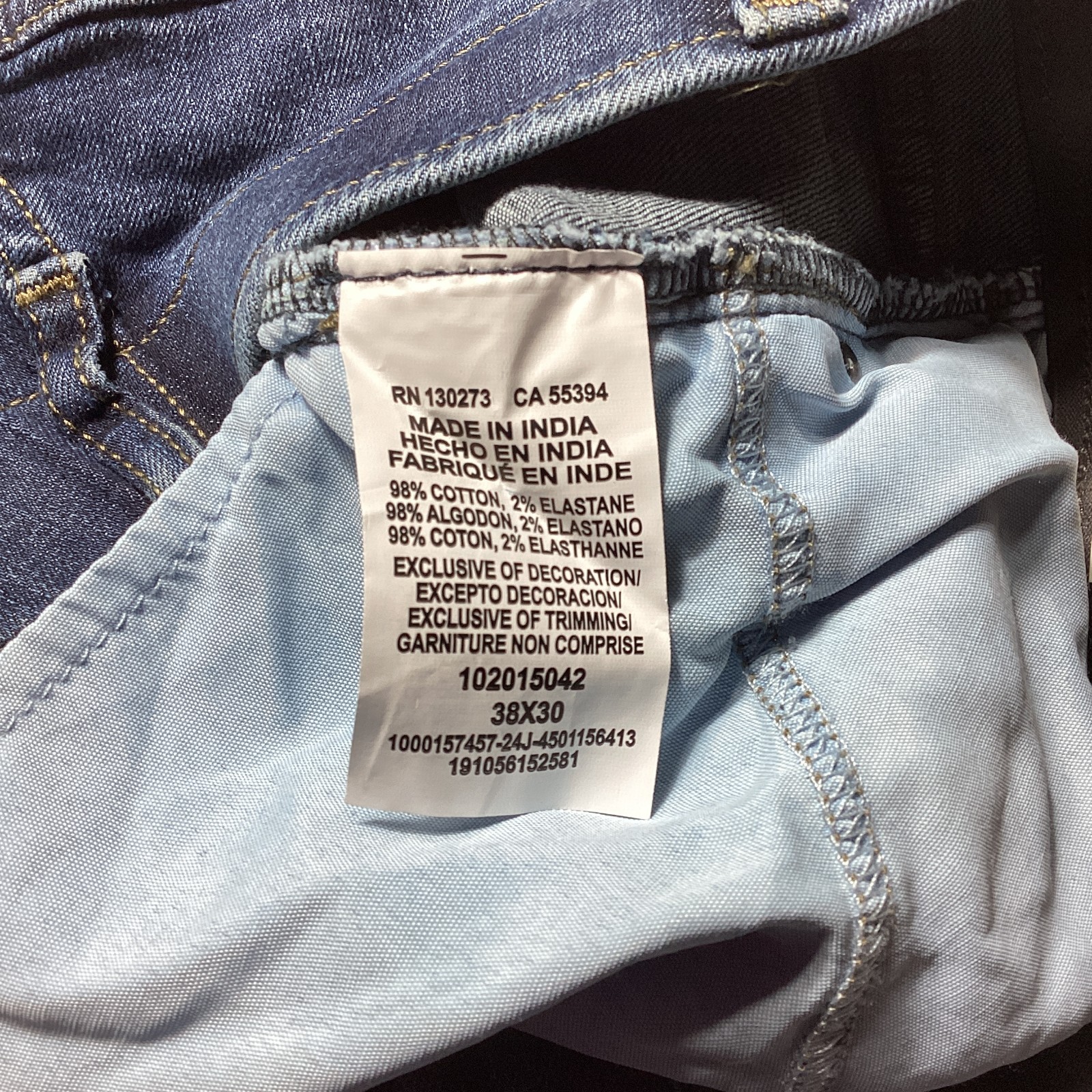Lee: Men’s Extreme Motion Jeans, Straight Taper, Size 38 x 30
