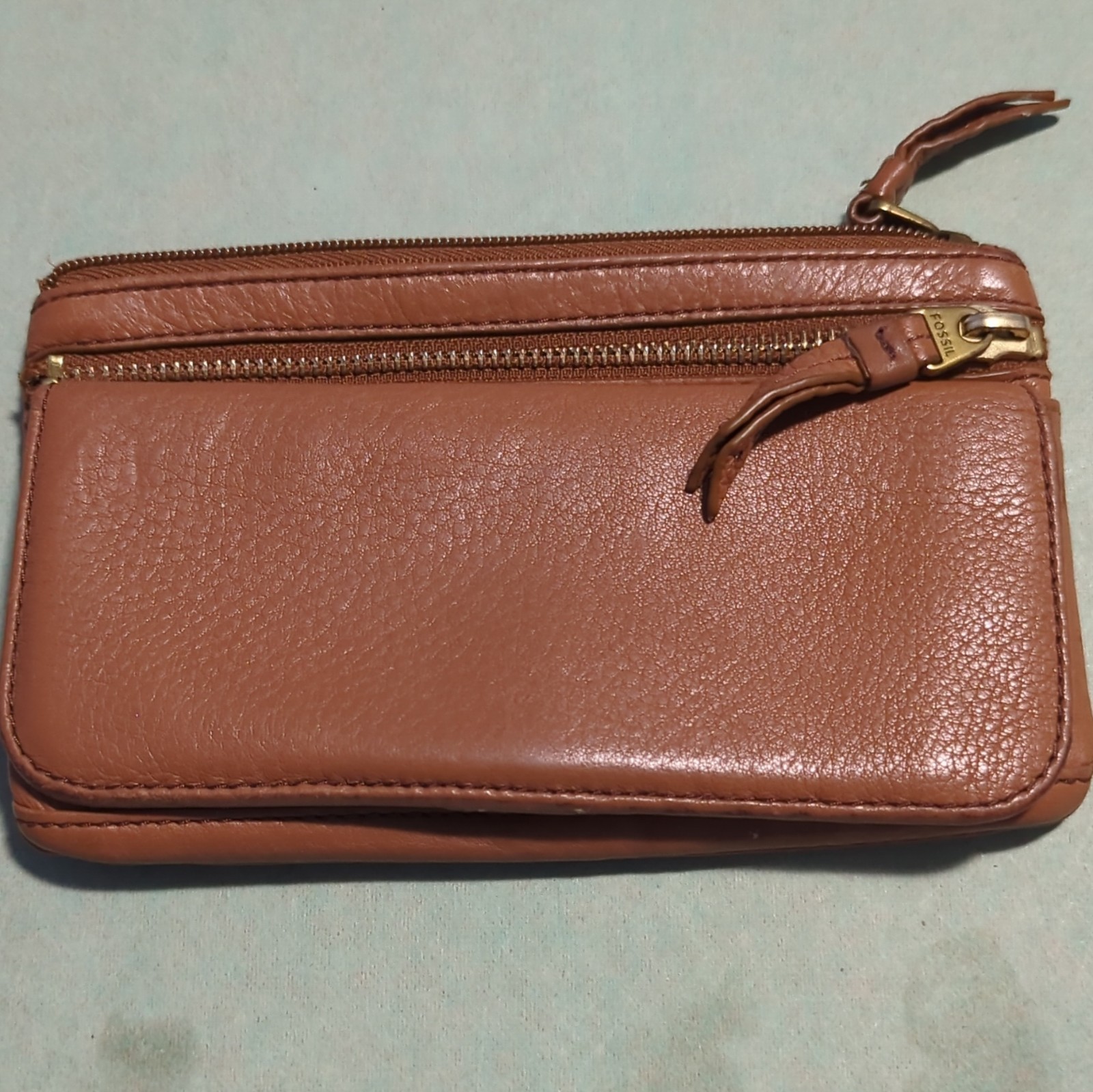 Fossil Brown Wristlet Wallet Zip Top Snap Closure, ID Window
