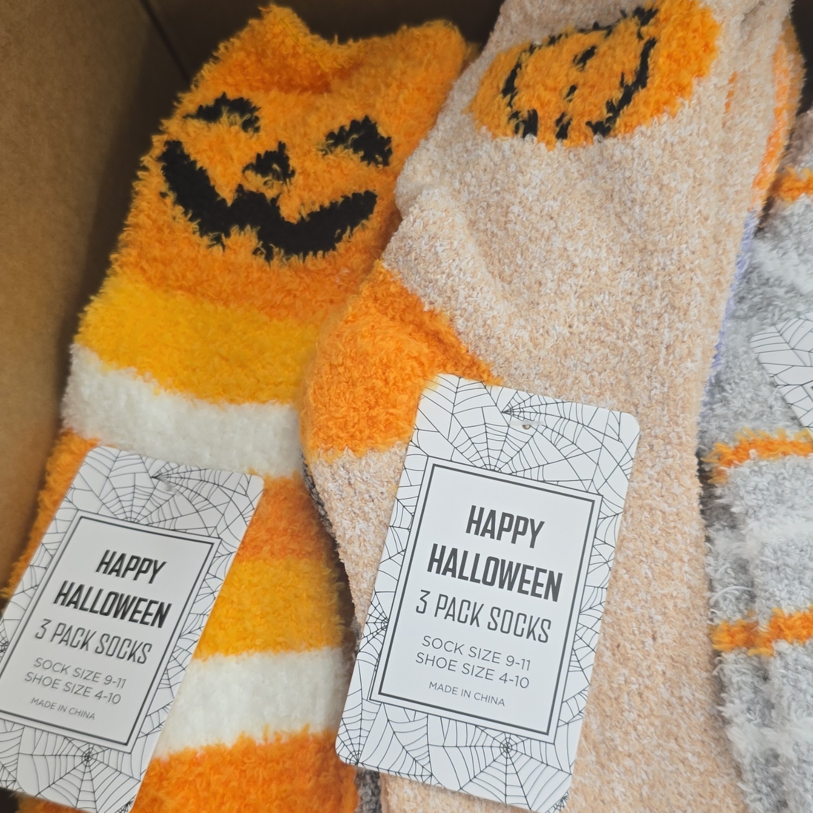 Halloween Women’s Novelty Socks 3 Pack Orange Gray Beige Black White Size 9-11