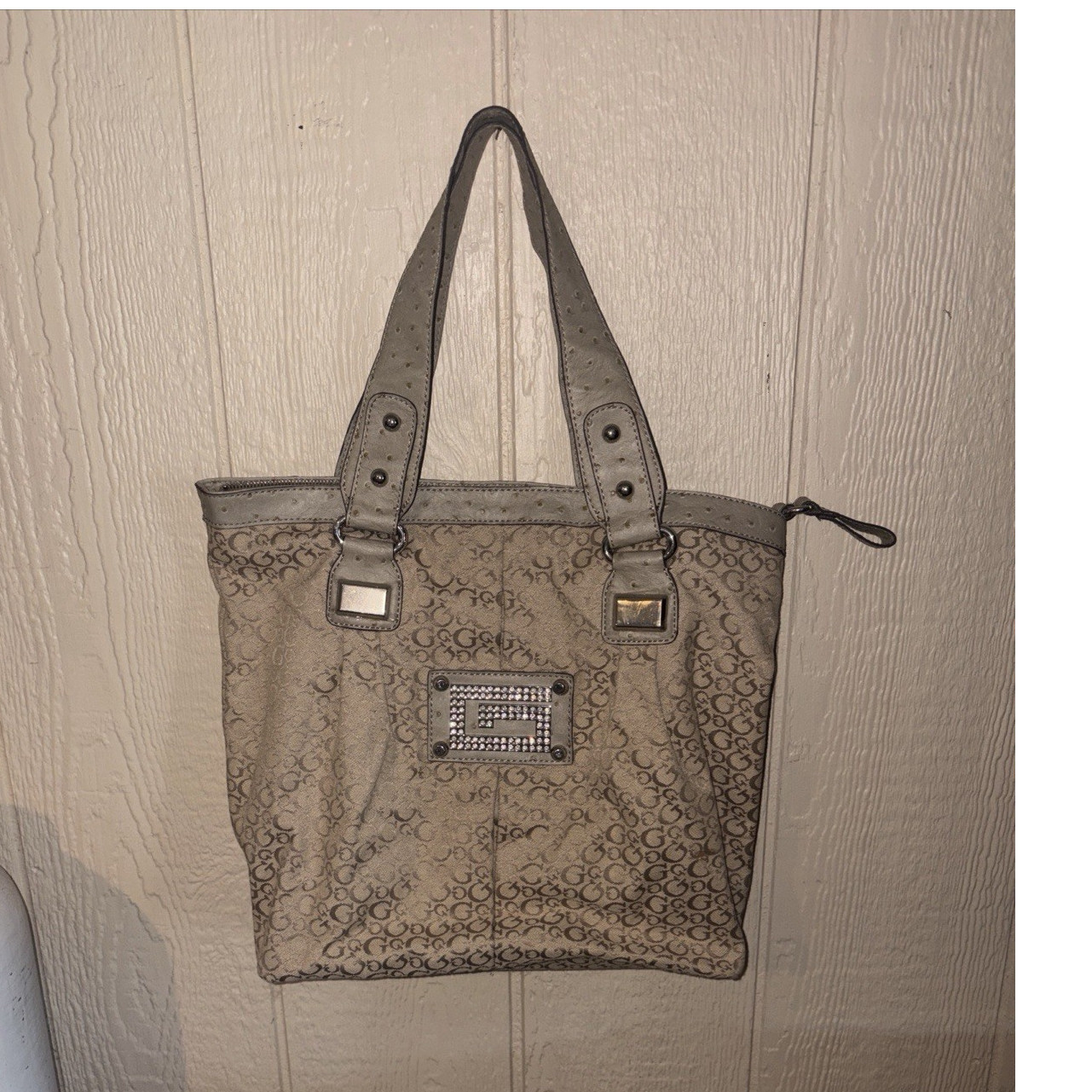 Y2K GUESS Beige Monogram Medium Tote Zip Closure Double Handles Detachable Strap