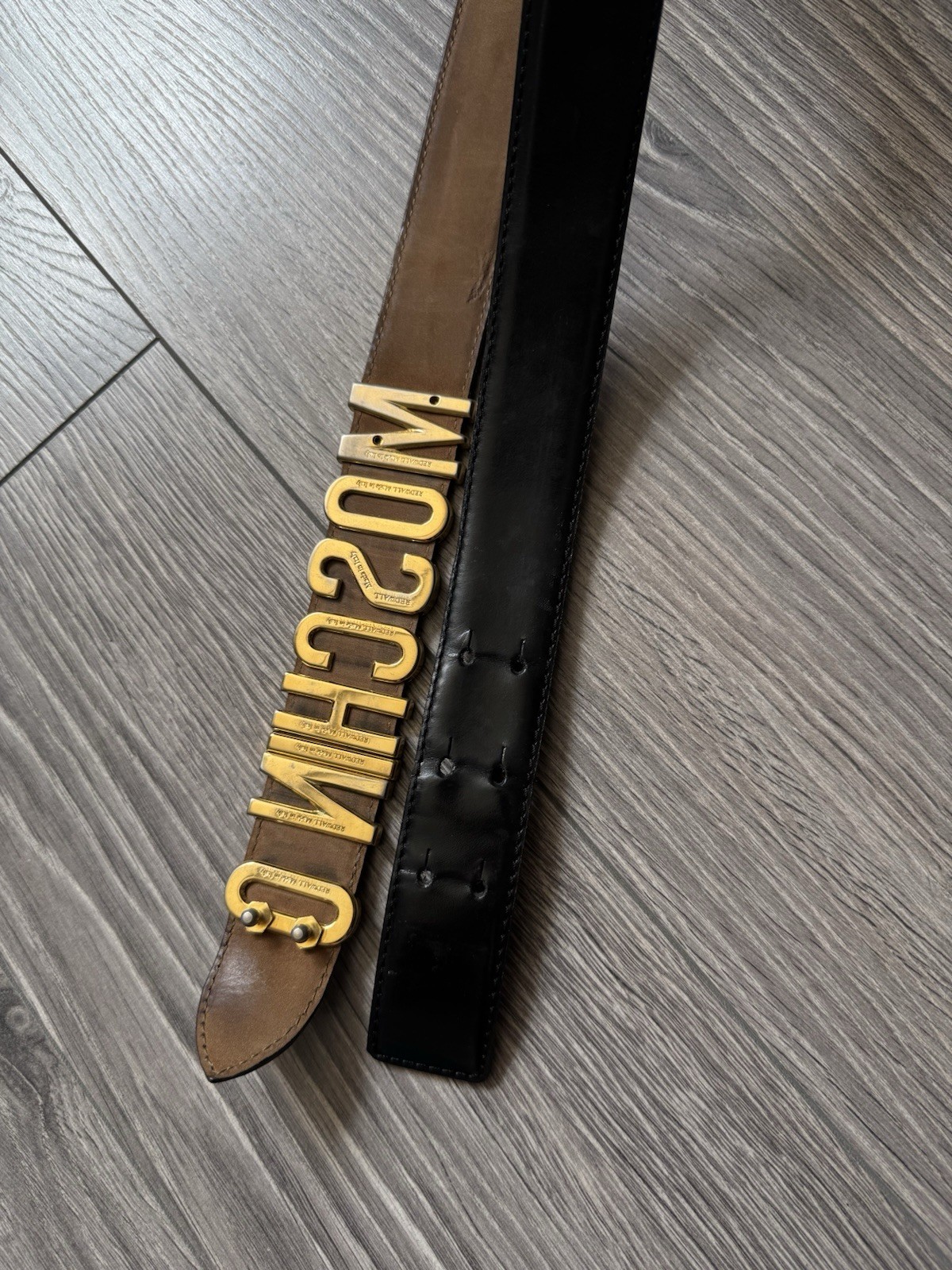 Moschino Redwall Leather Belt OS