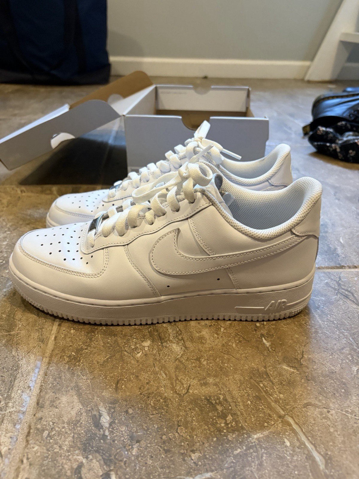 Nike Air Force 1 Size 9 ’07 Low Top Triple White Men’s Sneakers CW2288-111