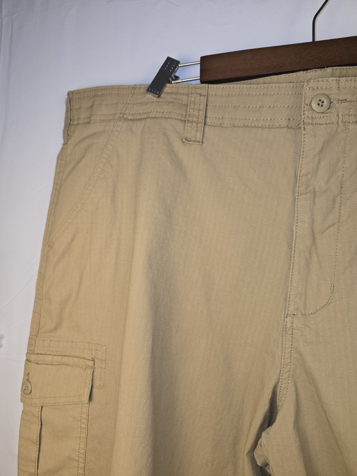Men’s Ocean Coast Big & Tall NWT Khaki Cargo Flex Comfort Waistband Shorts 44