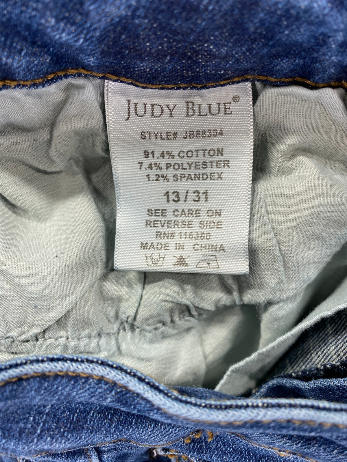 Judy Blue Womens Relaxed Fit Jeans Size 13/31 Distressed Neutral Casual Normcore