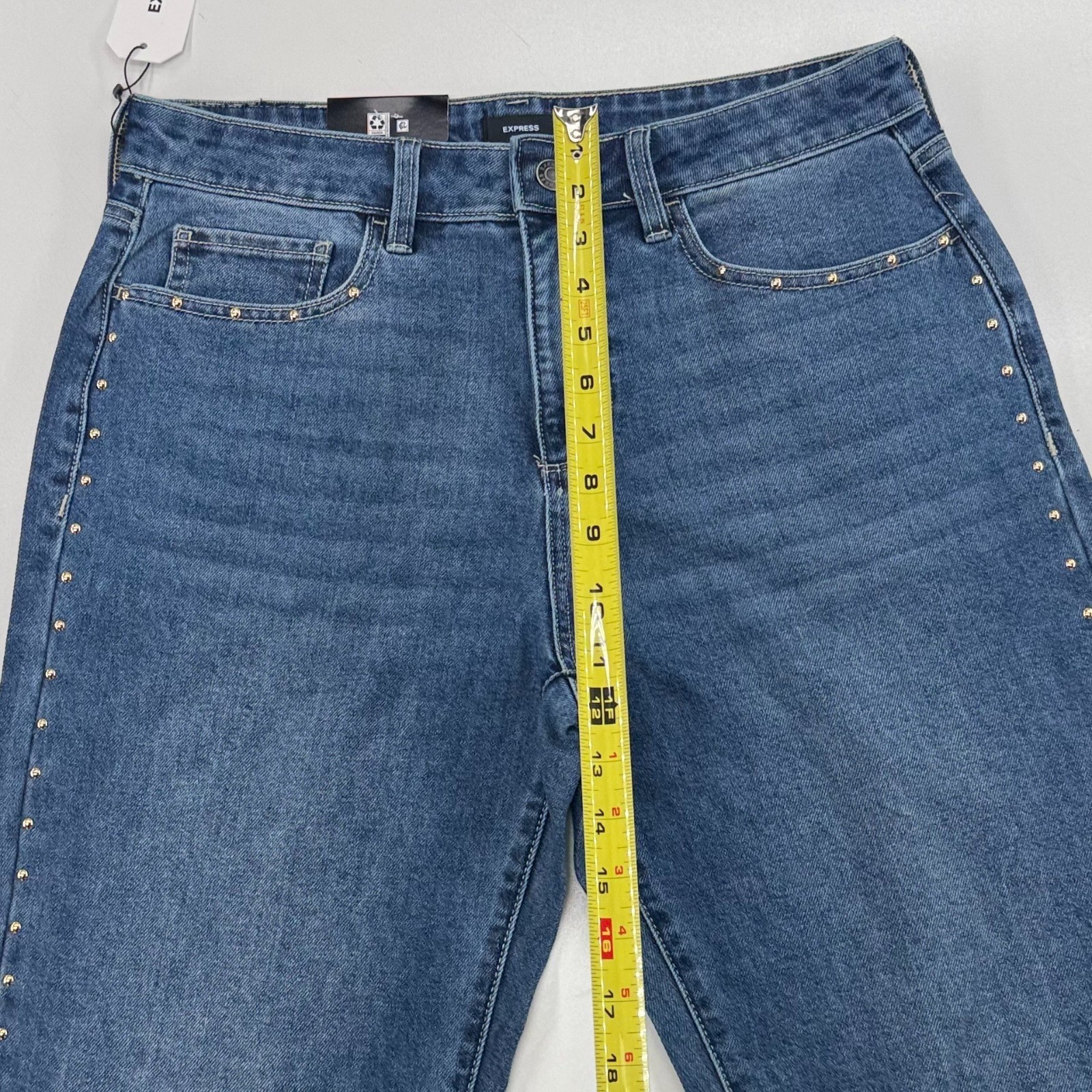 NEW Express Embellished Jeans WOMENS Blue Medium Wash Studs SIZE 6 INSEAM 30″