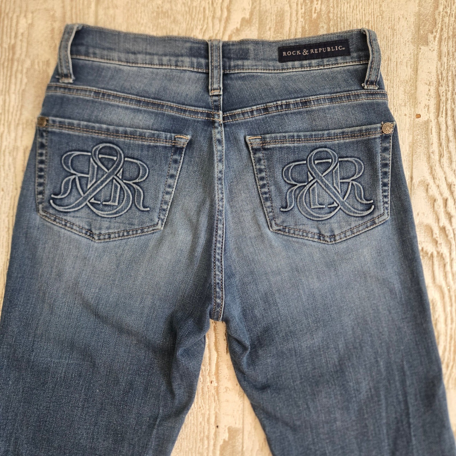 Rock & Republic Beijing Y2K Indigo Skinny Jeans Dark Wash Embroidered Size 2