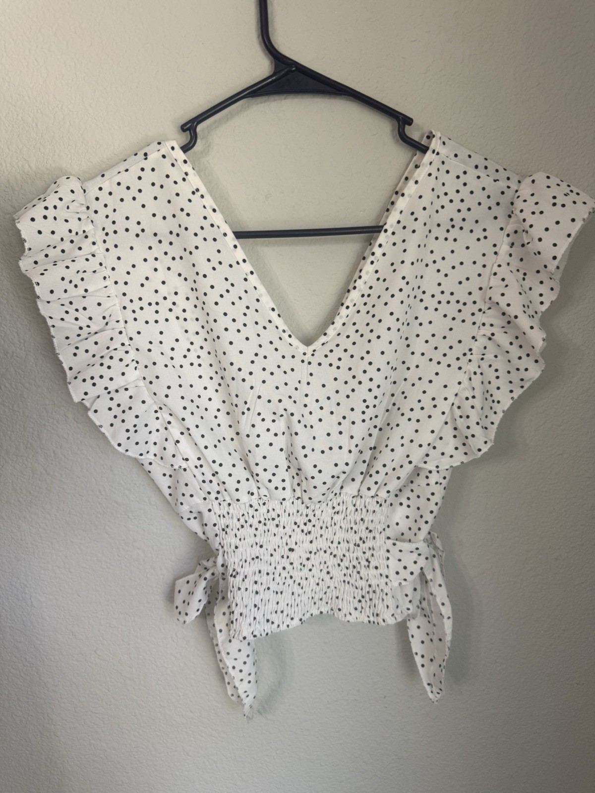 LYANER Women’s White Polka Dot Blouse Size Small