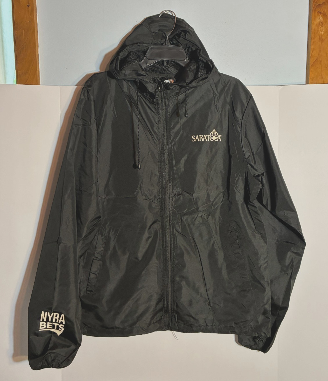 Saratoga Race Track NYRA Men’s Rain Jacket / Windbreaker (XL; Black) 46″ chest