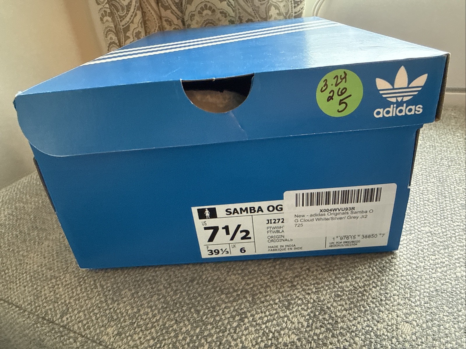 Size 7.5 Women’s Adidas Samba OG White Silver Metallic Grey JI2725 Sneakers