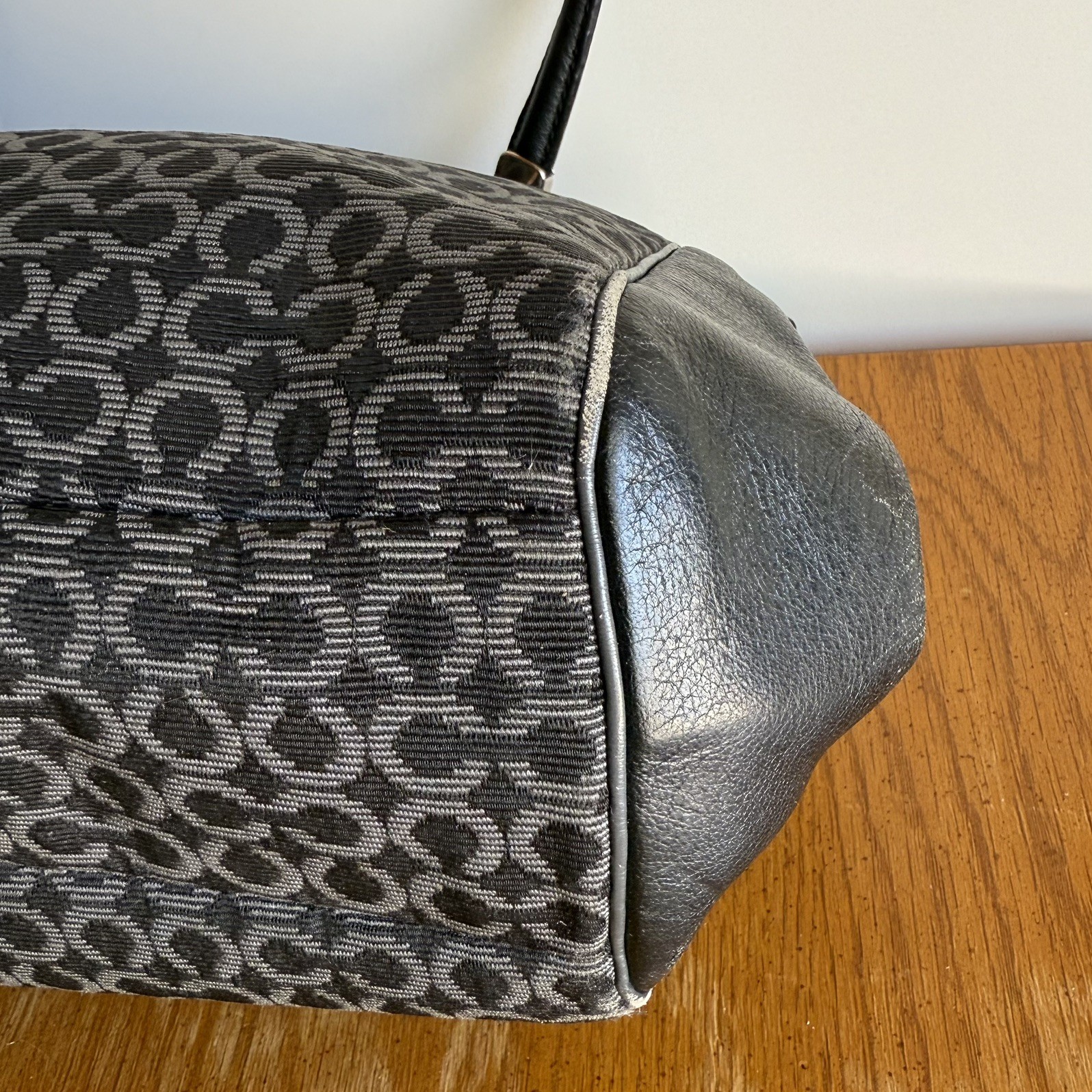COACH Purse Madison Madeline Satchel/ Black and Grey 25215
