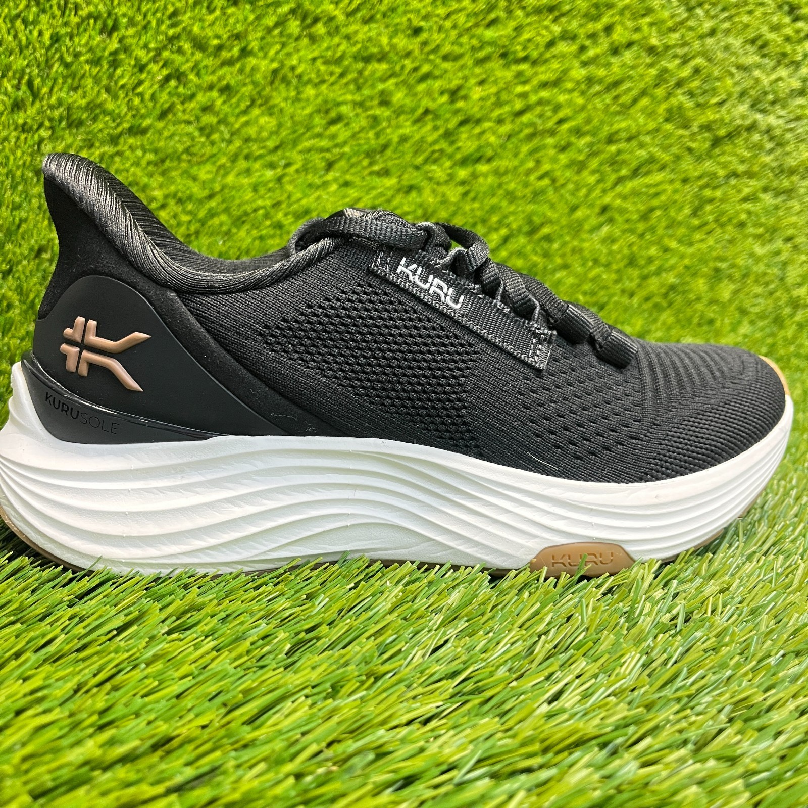 Kuru Atom 2 Womens Size 6.5D Black White Athletic Running Walking Shoes Sneakers