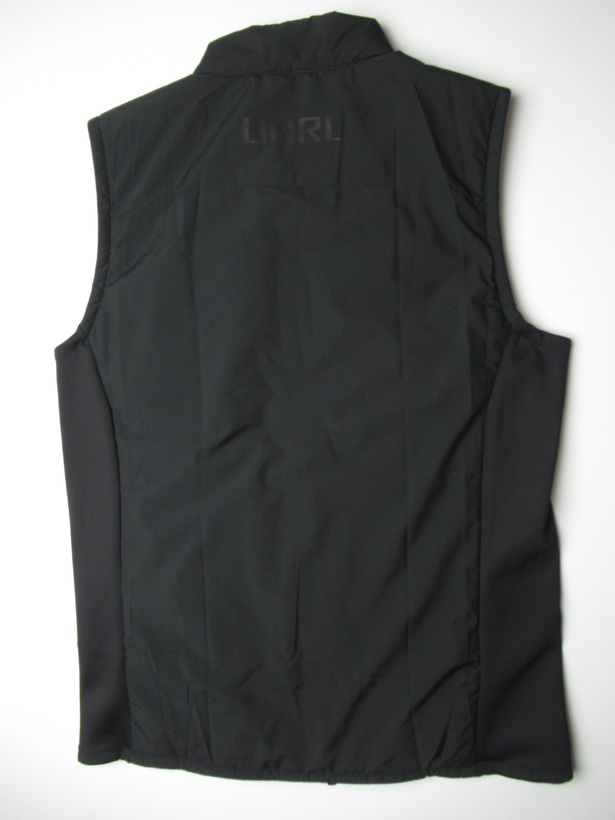 UNRL Quilted Puffer Vest Black Mens Medium Embroidered FREE SHIP