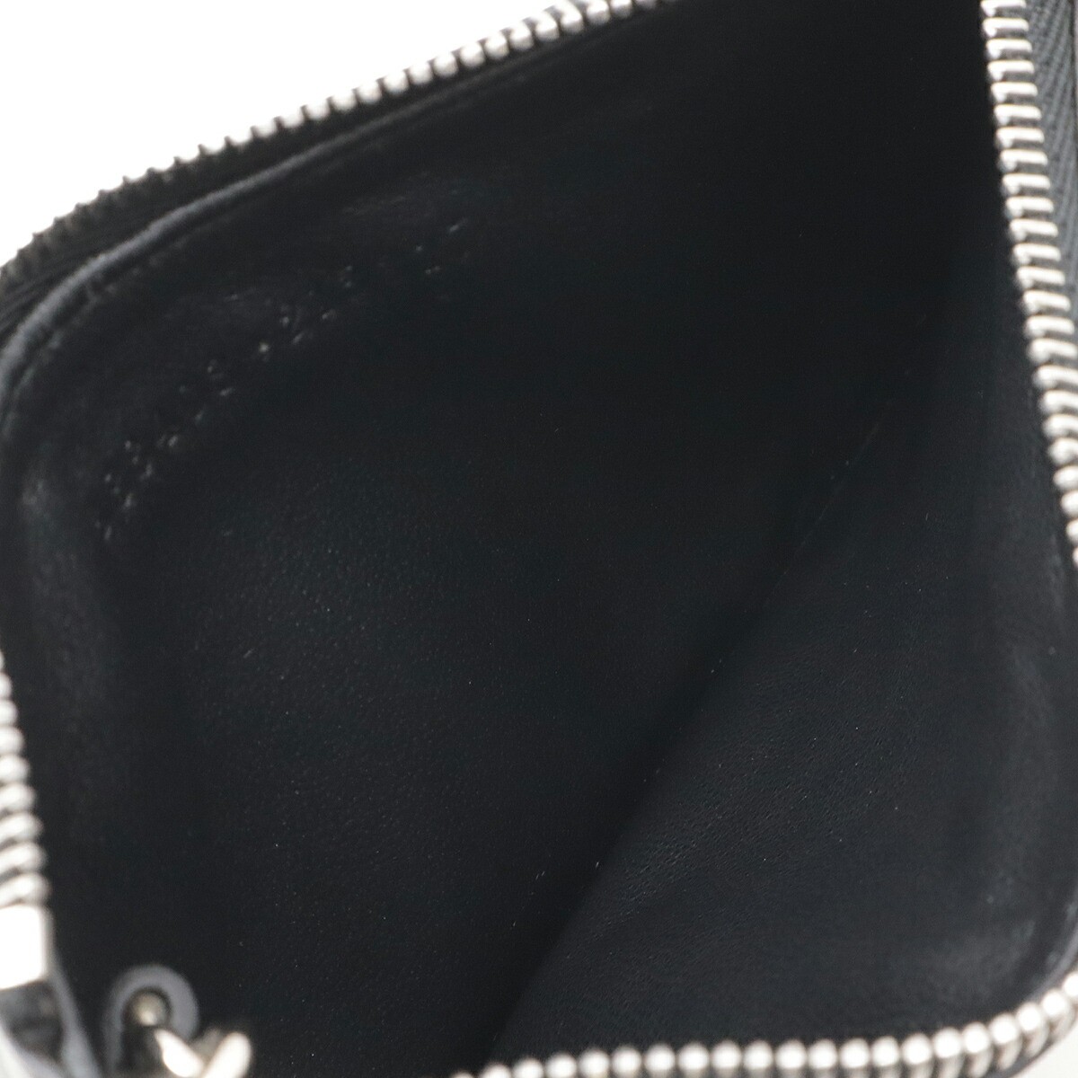 Gucci GG Supreme Canvas Leather Coin Case – DUTY FREE