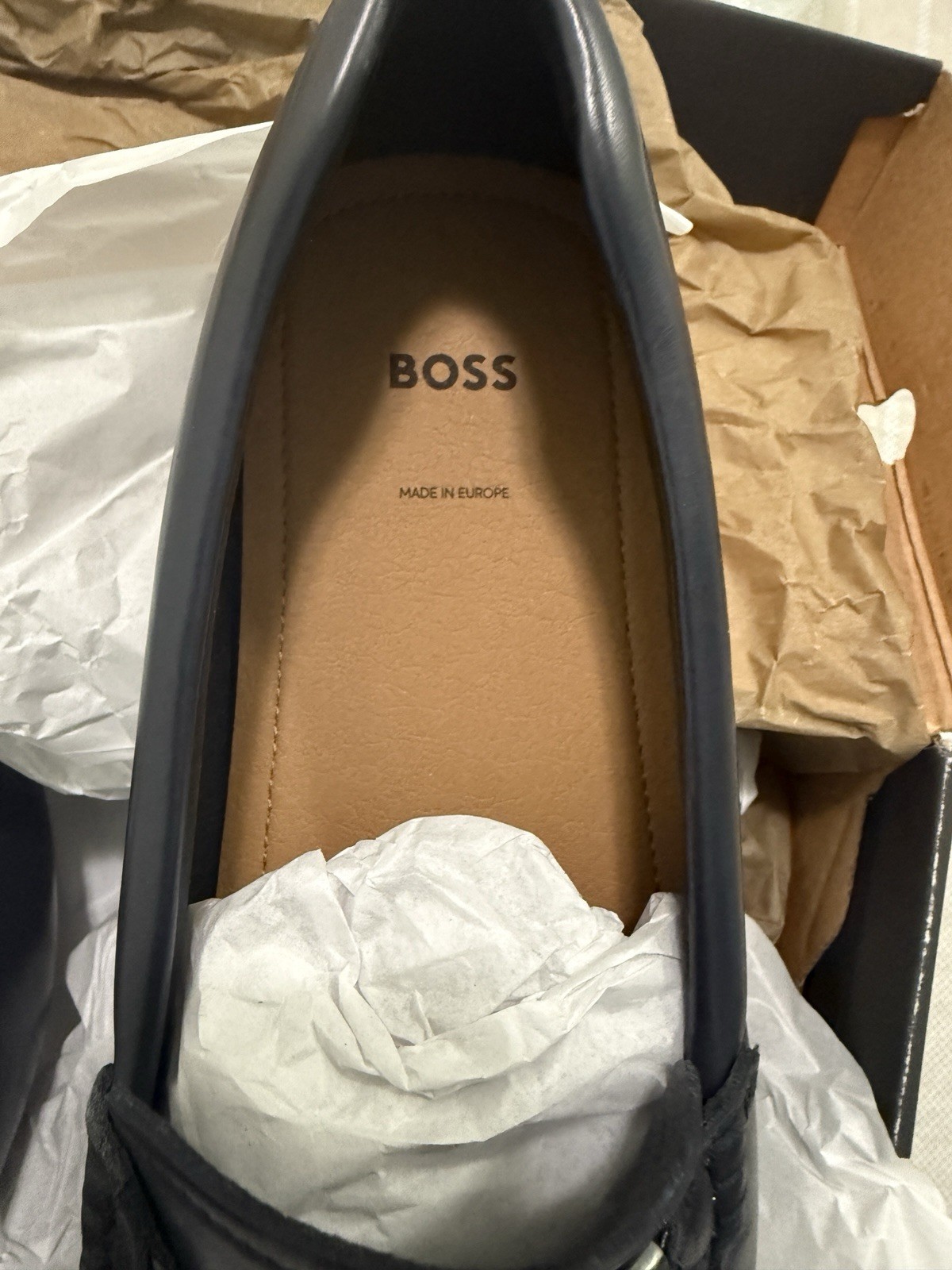 Hugo Boss Men’s Moccasins Navy Blue Leather In Size 42 Europe Made with Box New