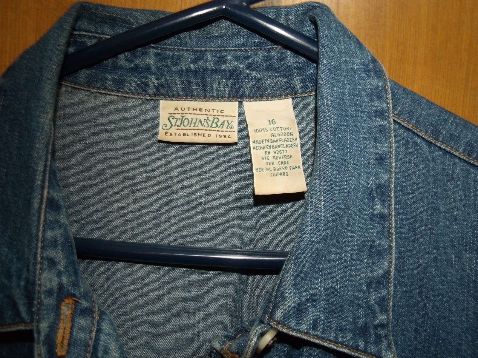 Vintage womens Stone Washed blue denim Button up Dress, Size 16