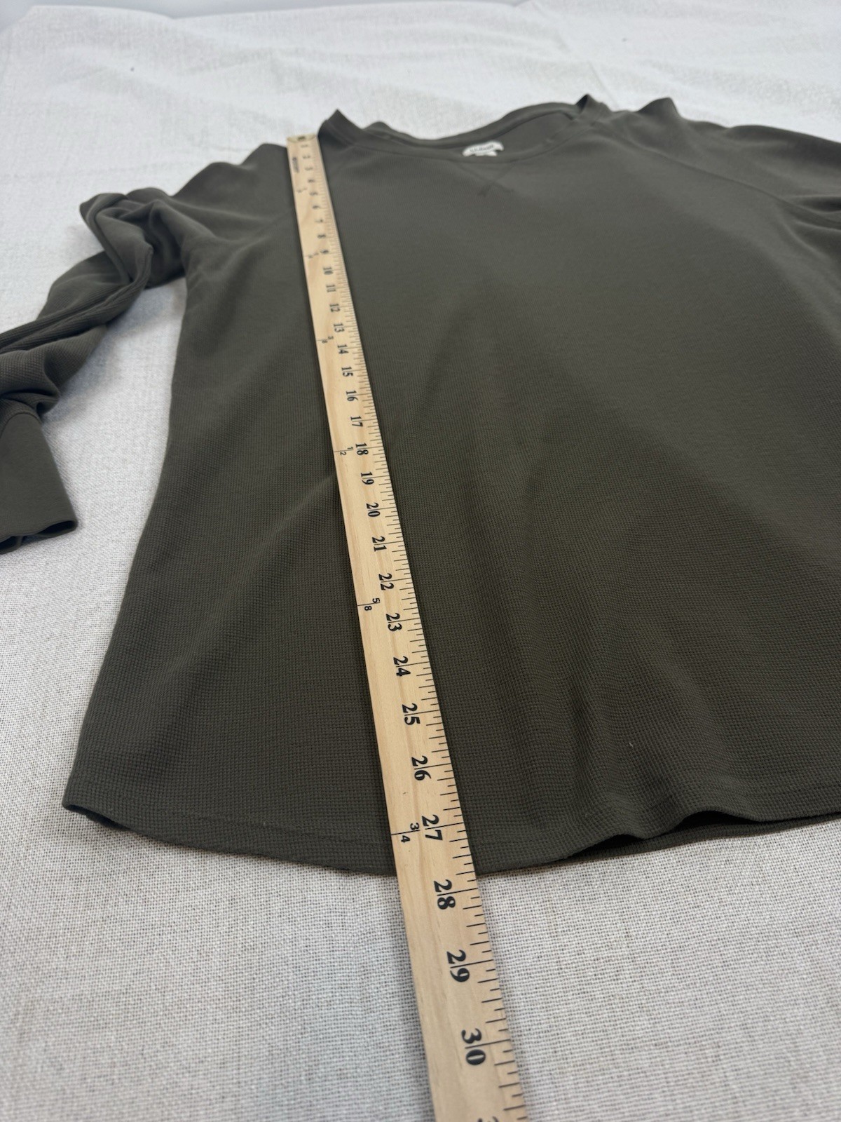 L.L. Bean Olive Green Crew Neck Thermal Pullover Tee Long Sleeves Base Layer L