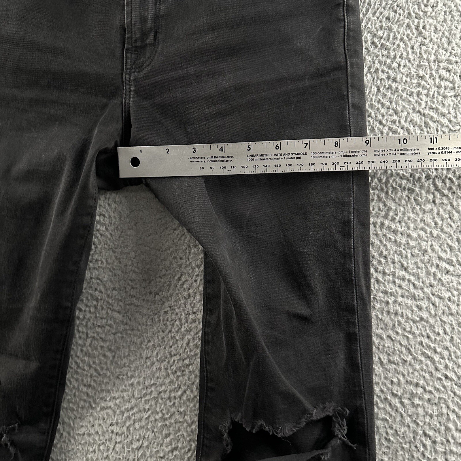 J Brand Womens Jeans Black Size 30 Mid Rise Crop Skinny Distressed Cotton Blend