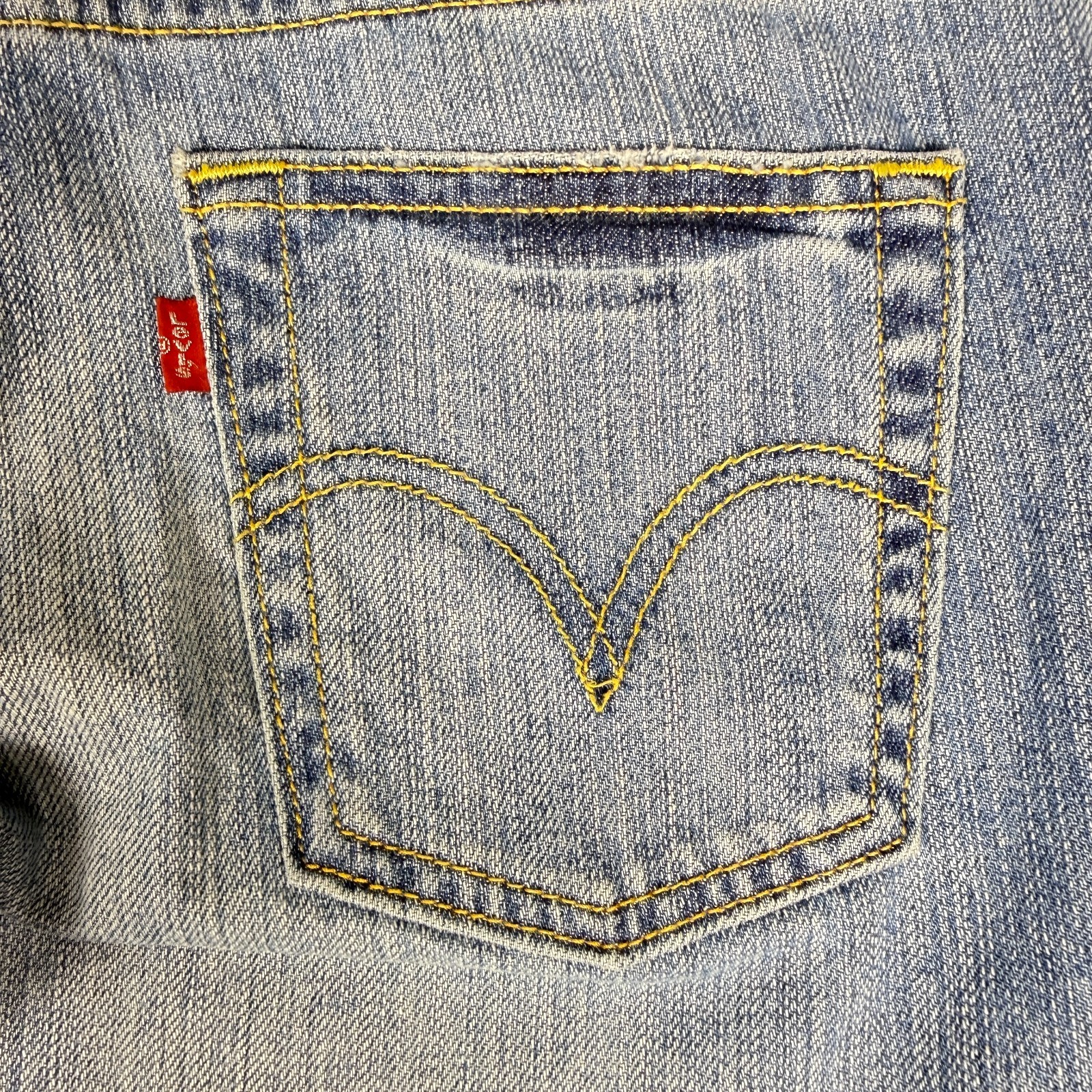 Levi’s 513 Slouch Bootcut Jeans Womens Juniors 5M Medium Wash Low Rise Denim