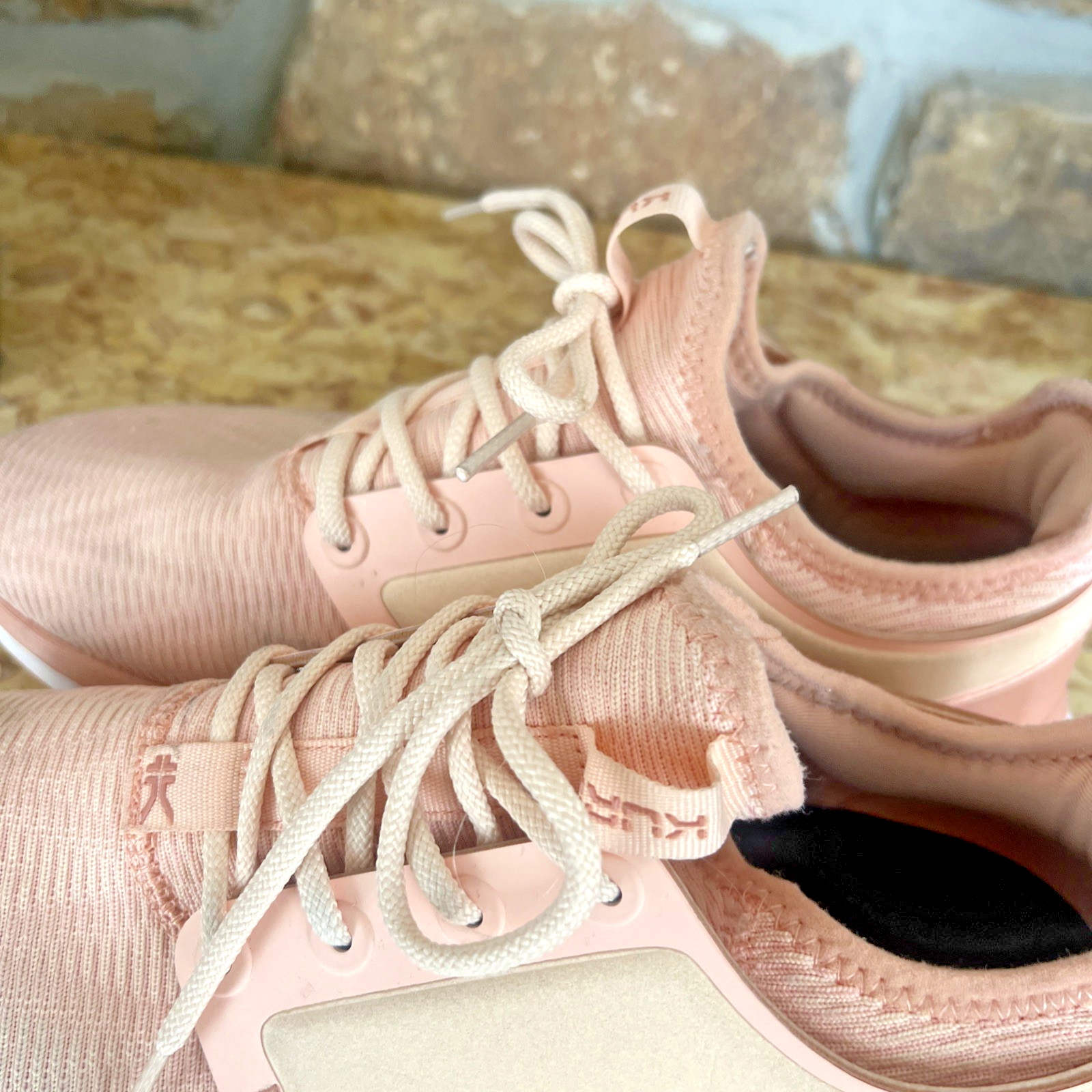 Kuru Atom Womens Size 9 Pink White Athletic Running Walking Shoes Sneakers