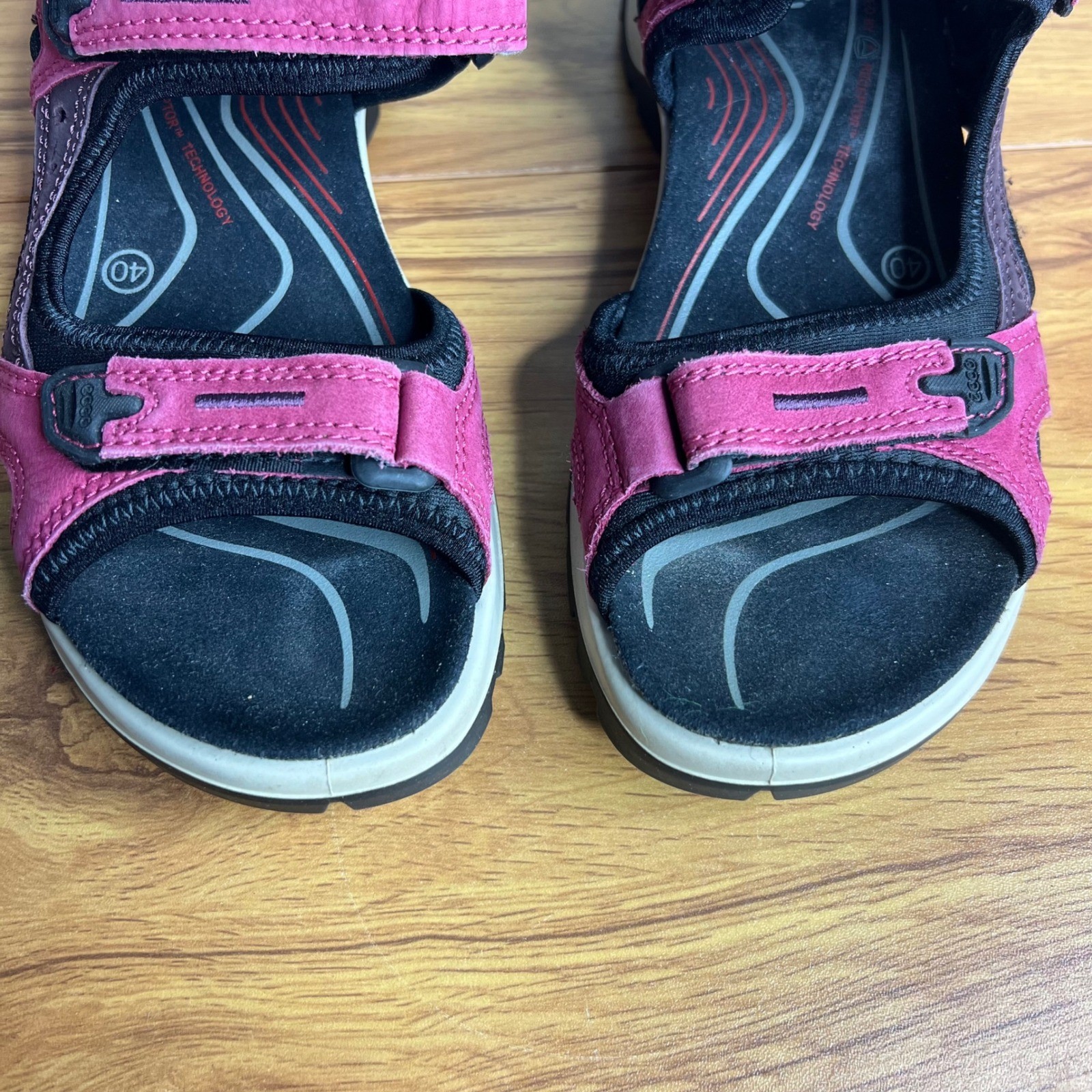 ECCO Offroad Yucatan Sandals Womens Size 40 Hiking Sport Outdoor Strappy Walking