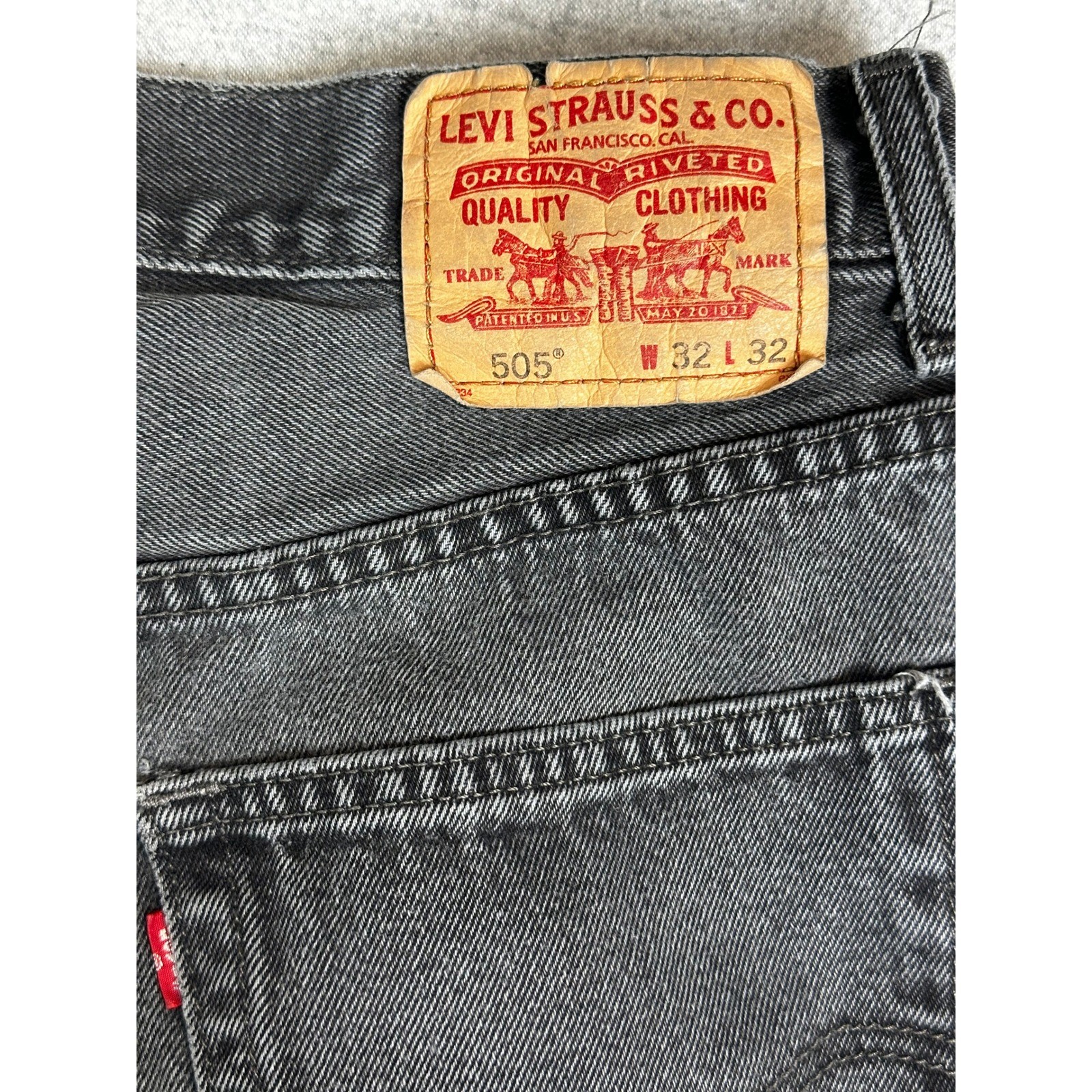 Vintage Levis 505 Jeans Mens 32×32 (fits 31×30) Faded Black Straight Leg Denim