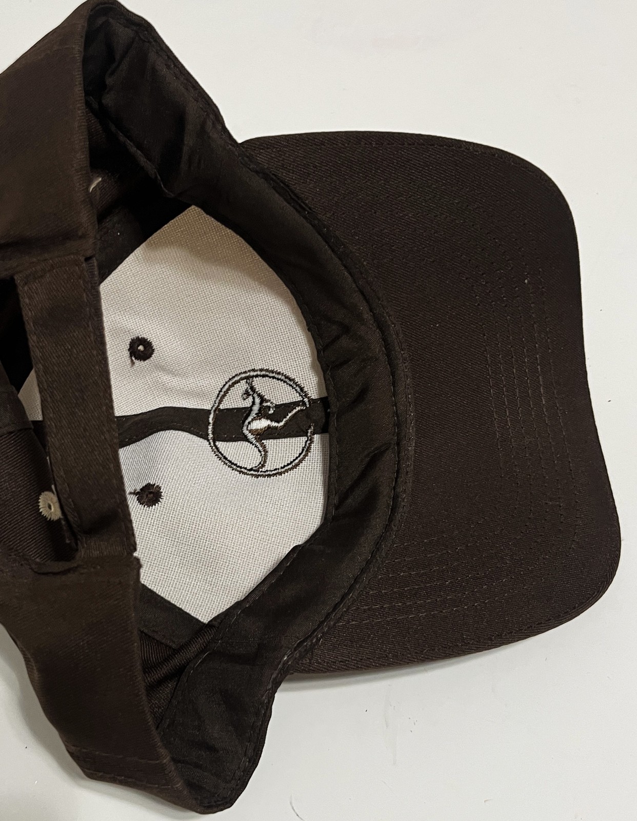 Australia Kangaroo Embroidered Baseball Cap Hat Adjustable Brown Tan Souvenir