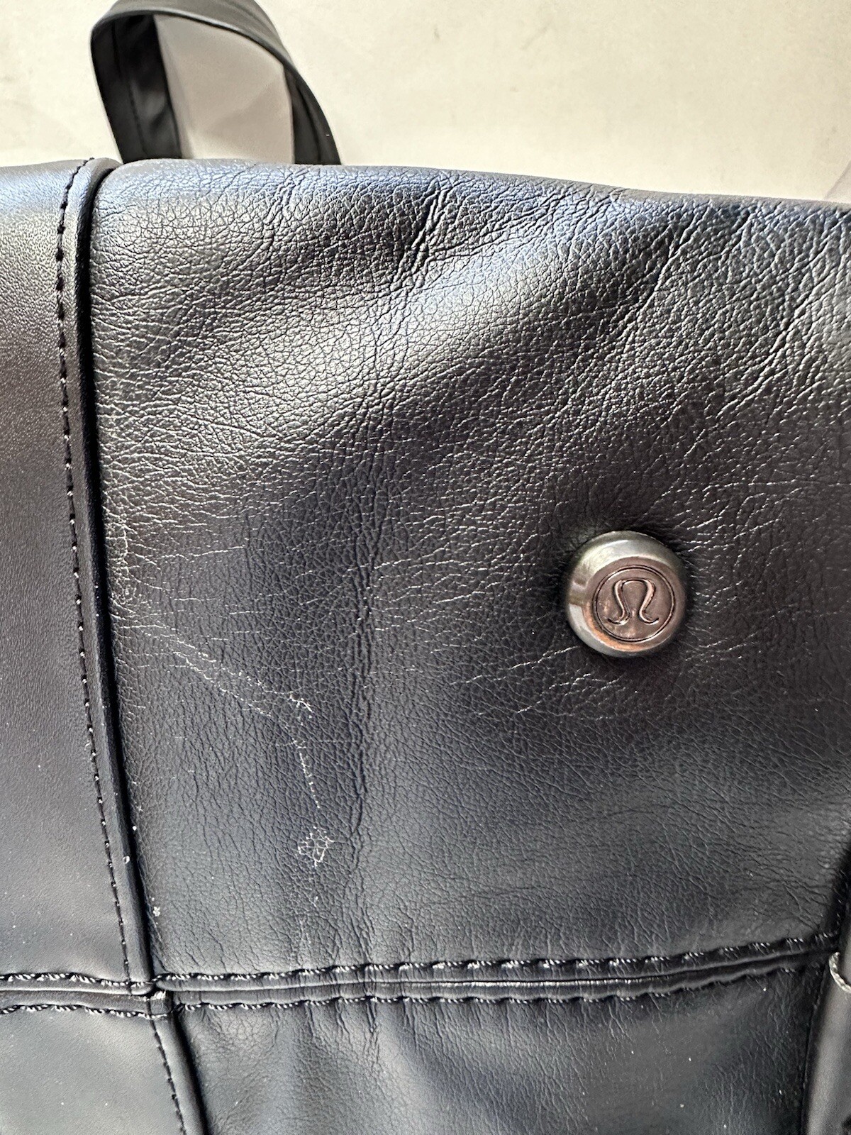 Lululemon Om For All Large Gym Travel Weekender Shoulder Bag Black Faux Leather