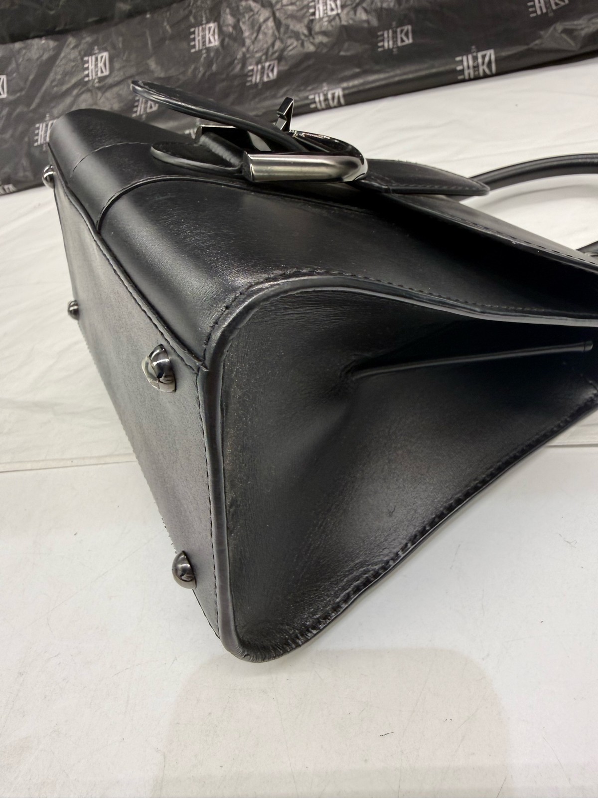 Authentic Delvaux Smooth Calfskin Leather Top Handle Bag Black eBay AG