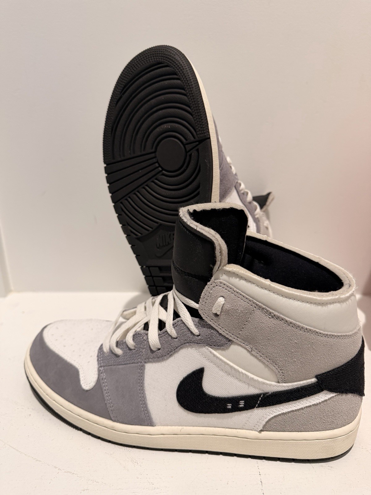Jordan 1 Mid SE Craft White Cement Grey Black SE Size 12